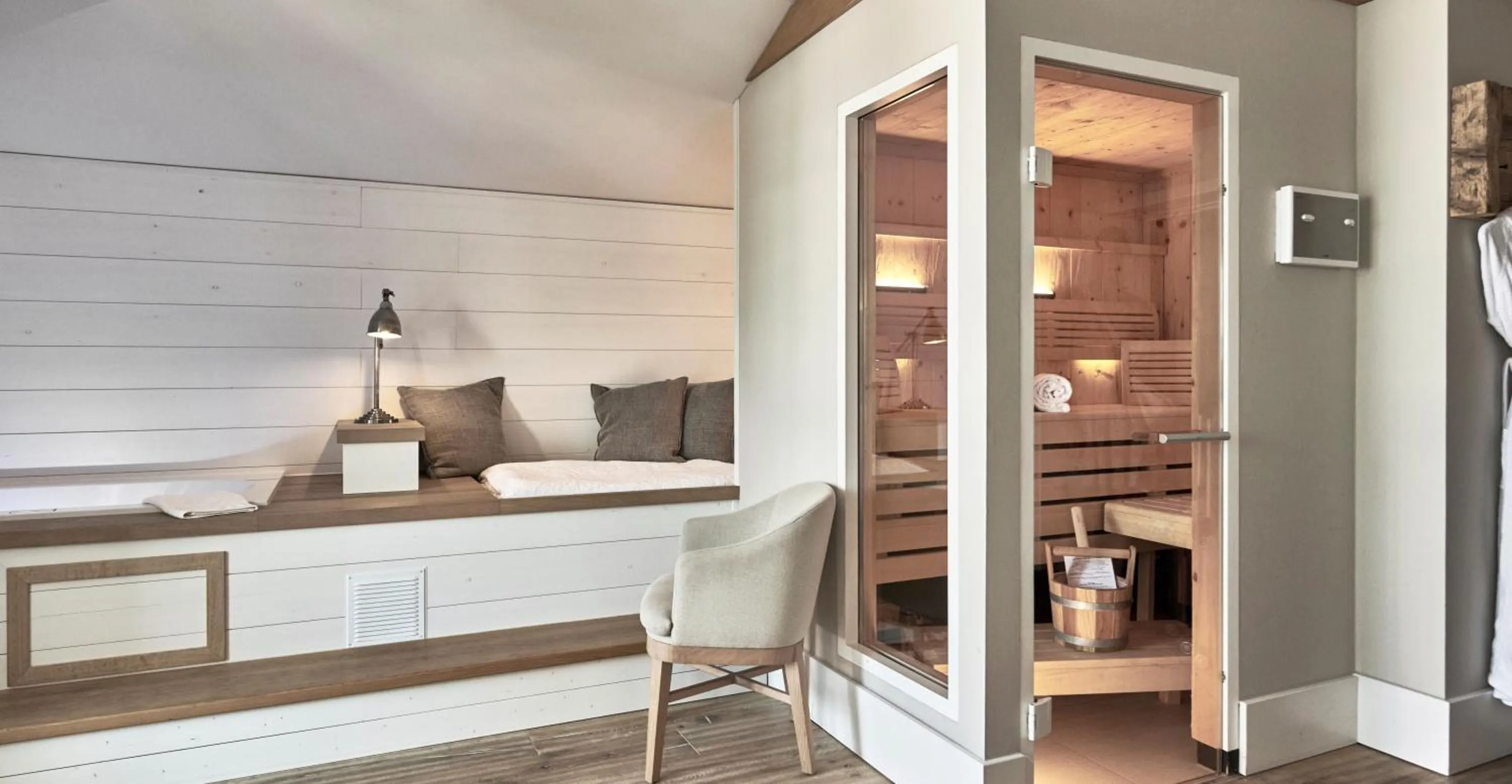 Hot Tub in The Cozy Hotel & Lofts Timmendorfer Strand