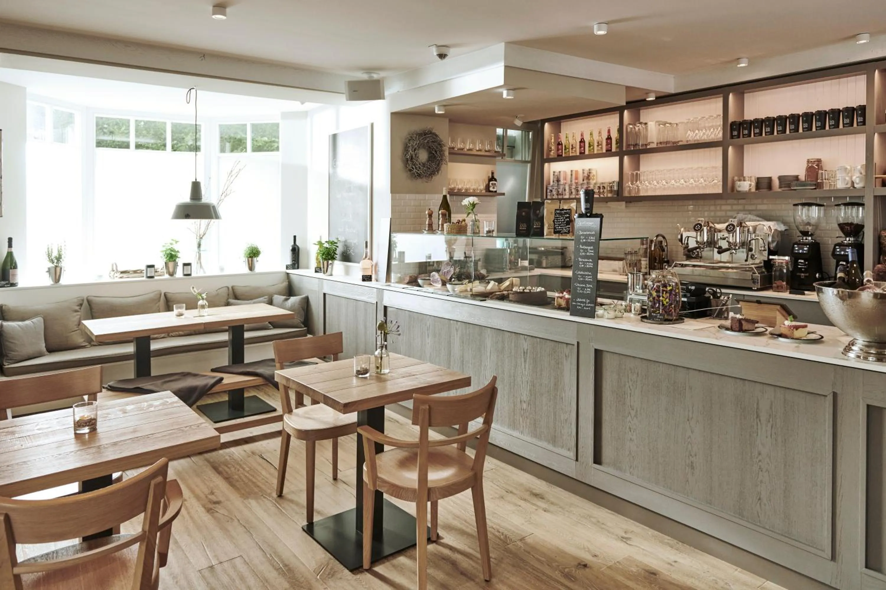 Restaurant/places to eat in The Cozy Hotel & Lofts Timmendorfer Strand