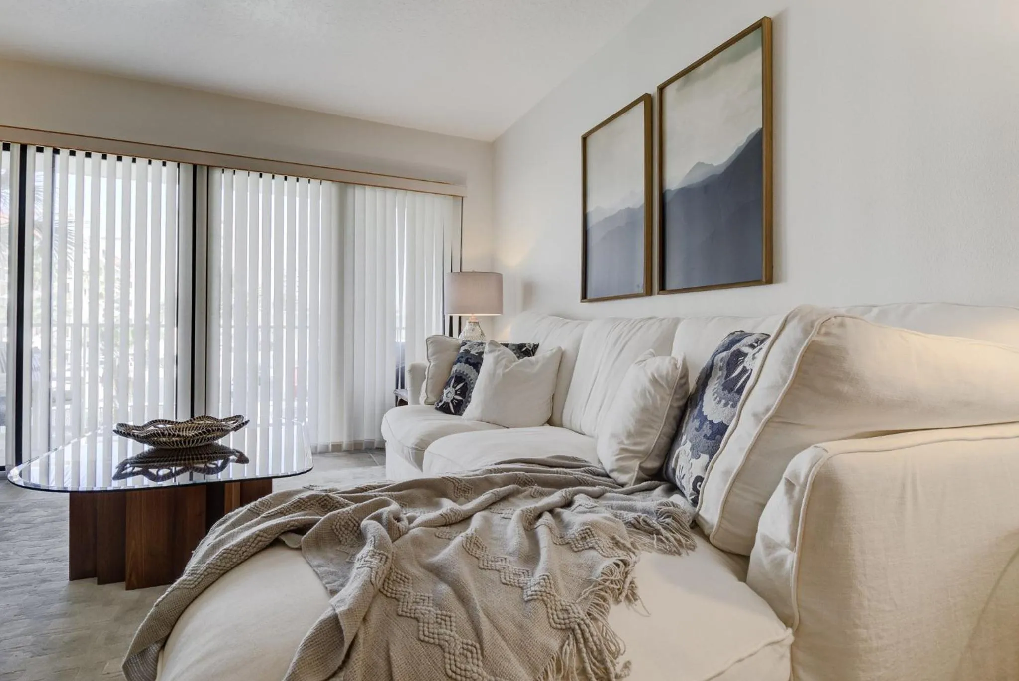 Other, Bed in Sandcastles 103