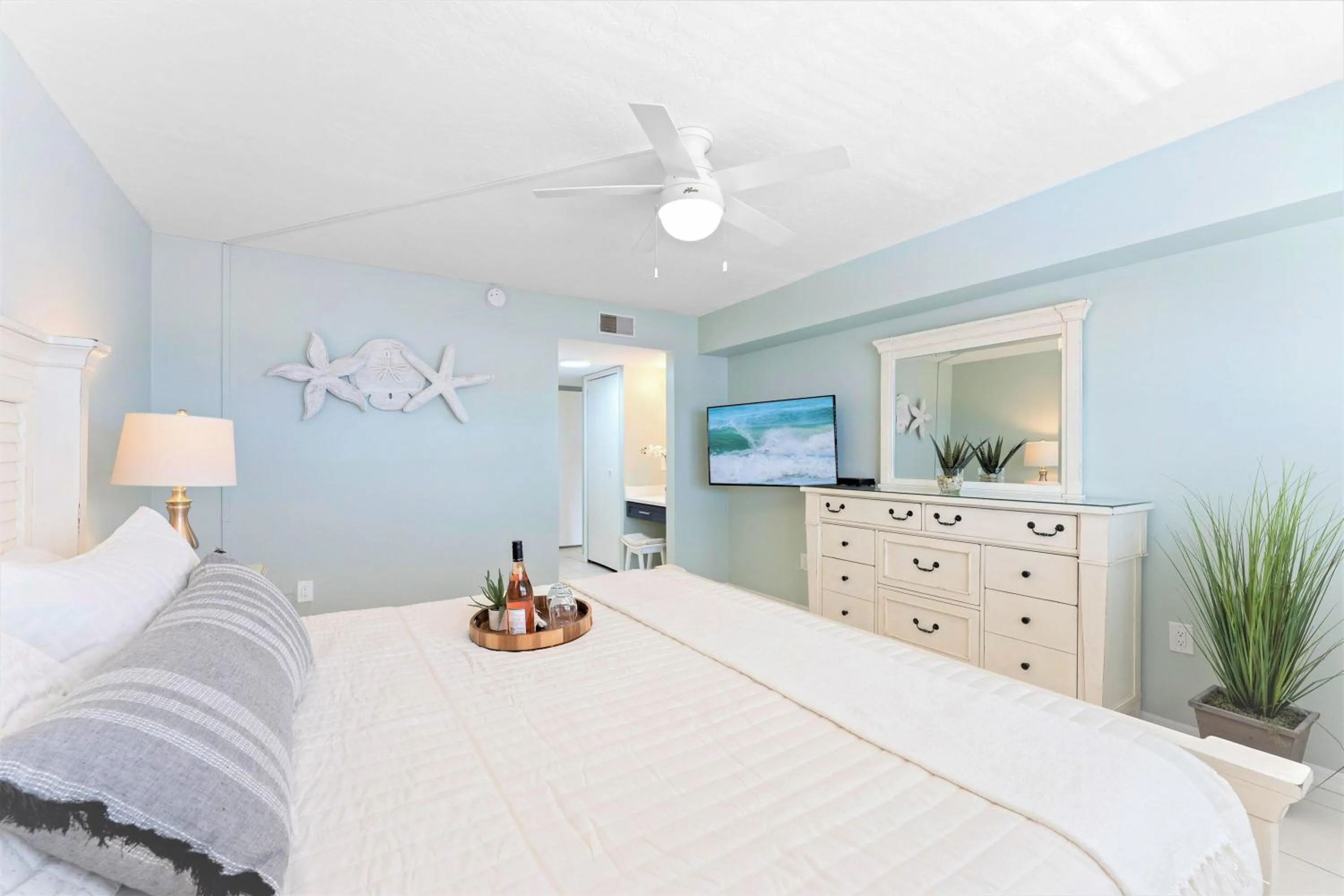 Other, Bed in Sandcastles 103