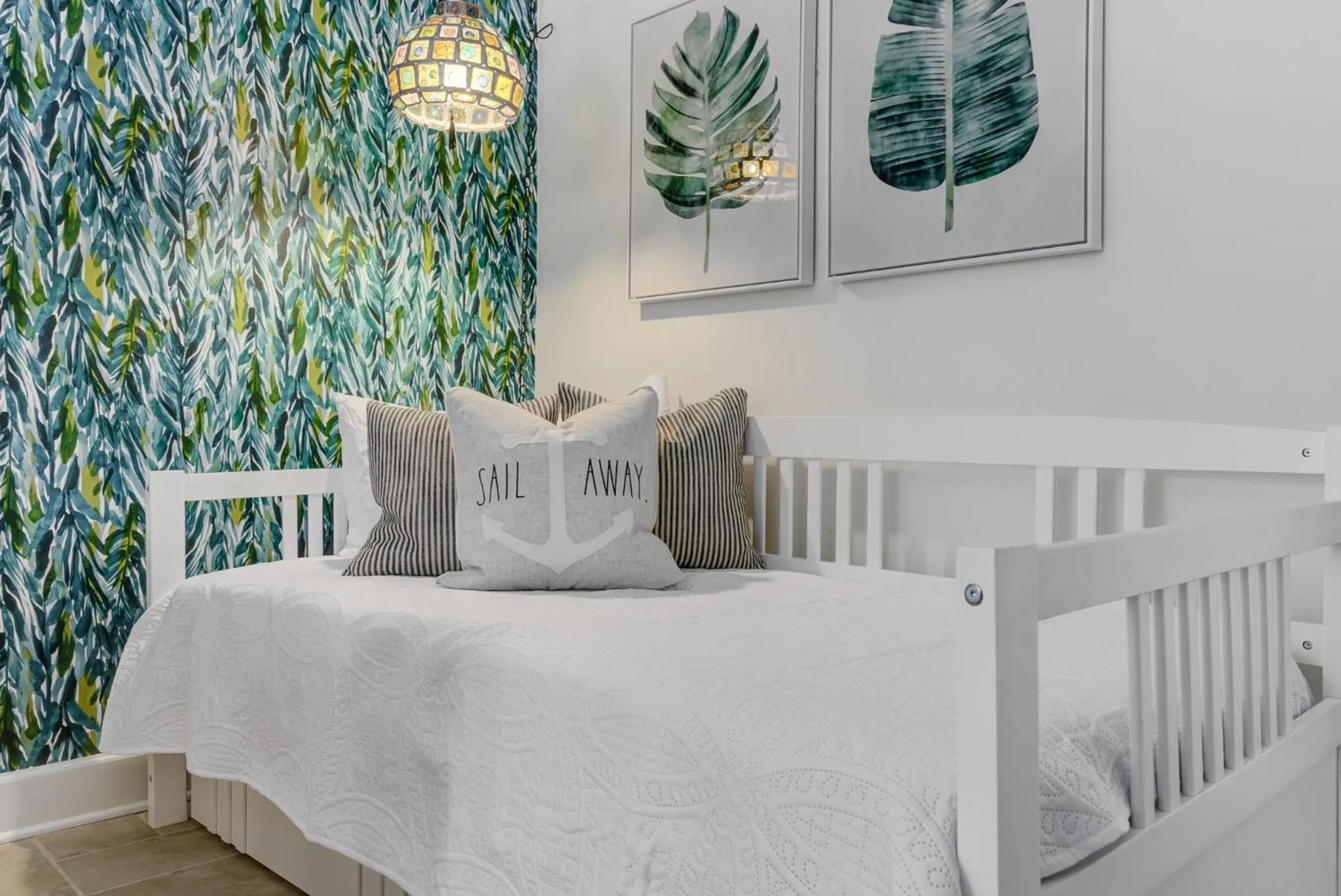 Other, Bed in Sandcastles 103