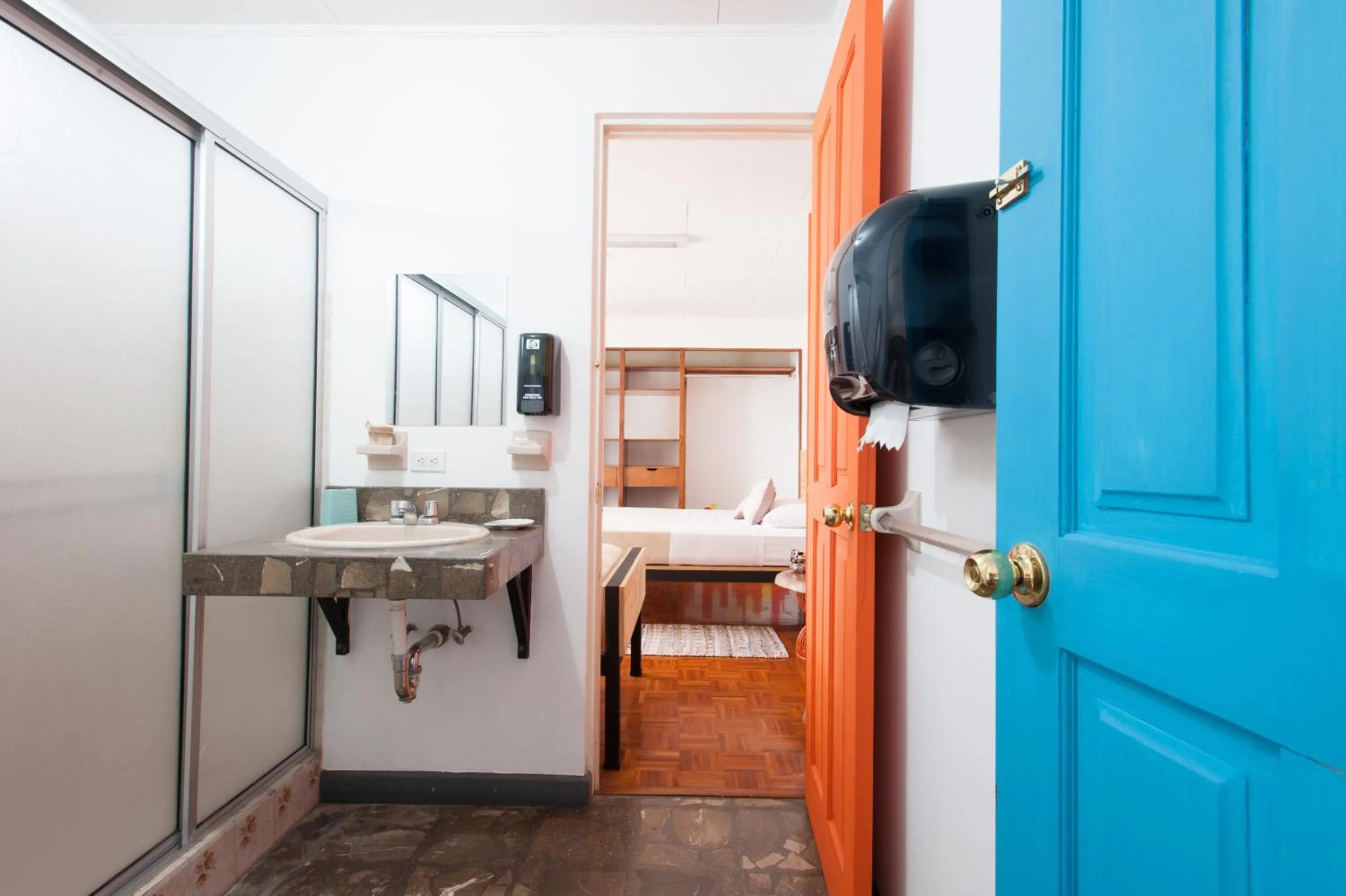 Bathroom in Capital Hostel de Ciudad