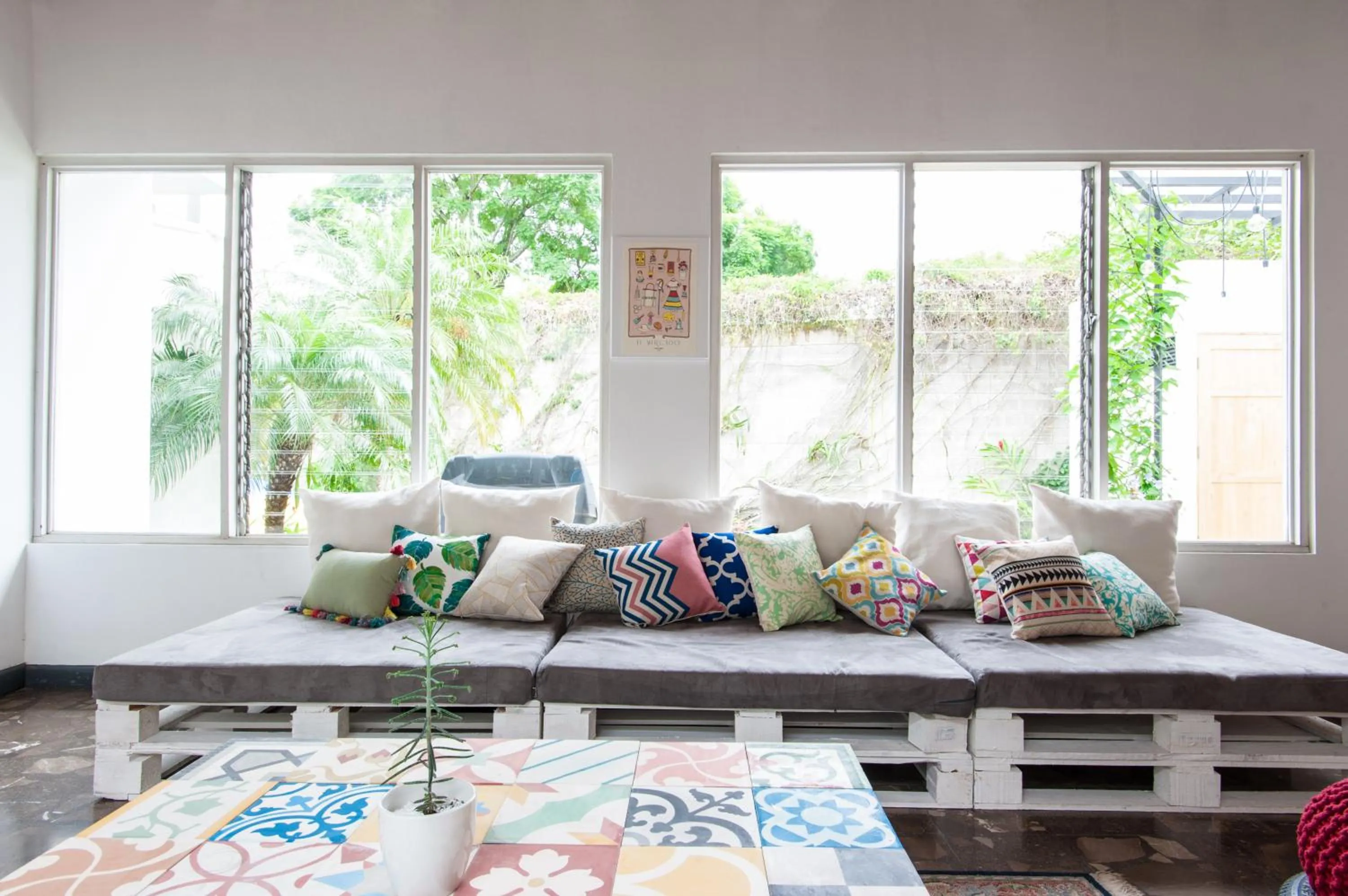 Communal lounge/ TV room in Capital Hostel de Ciudad