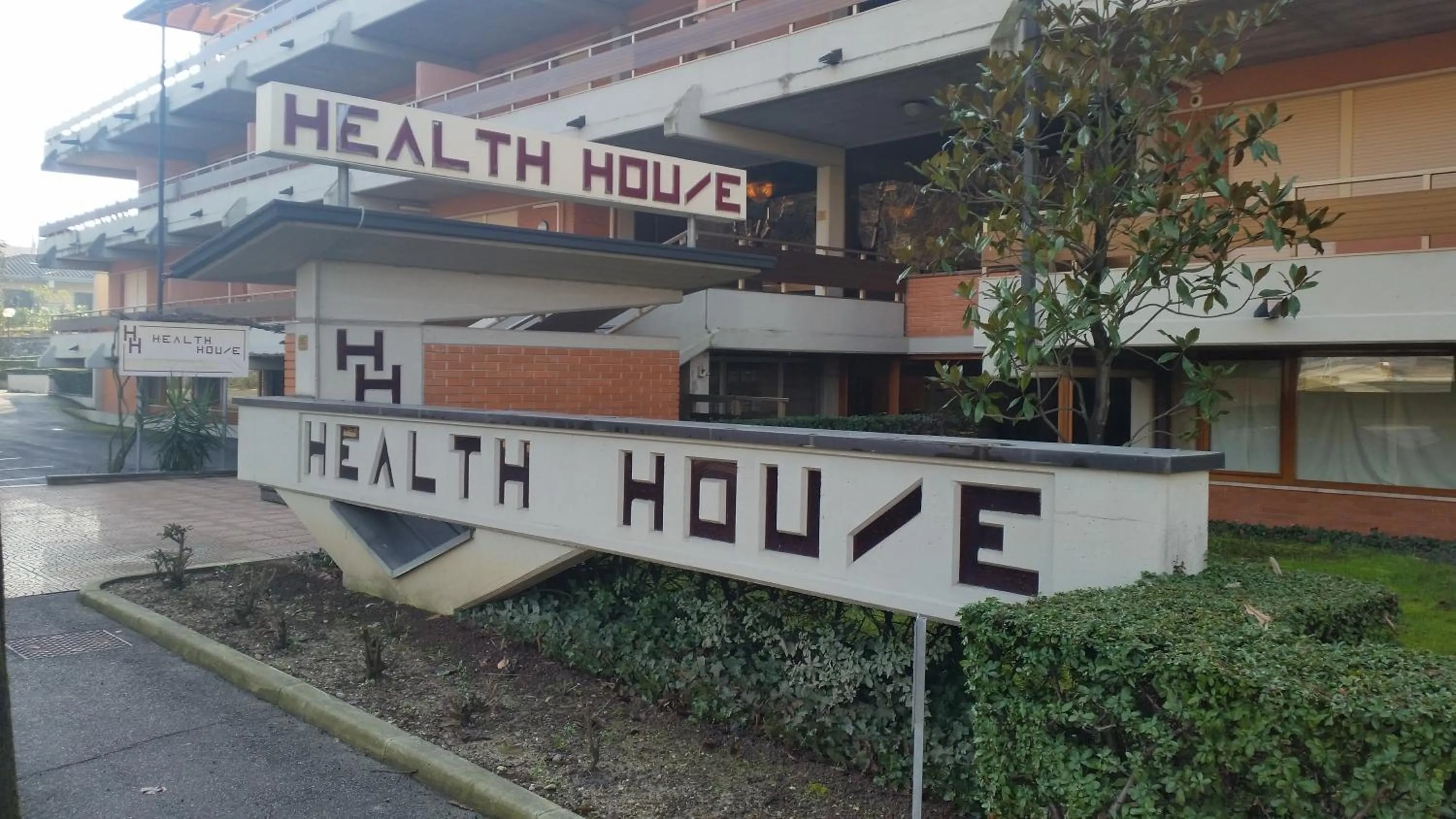 Property building in Residence Hotel Health House