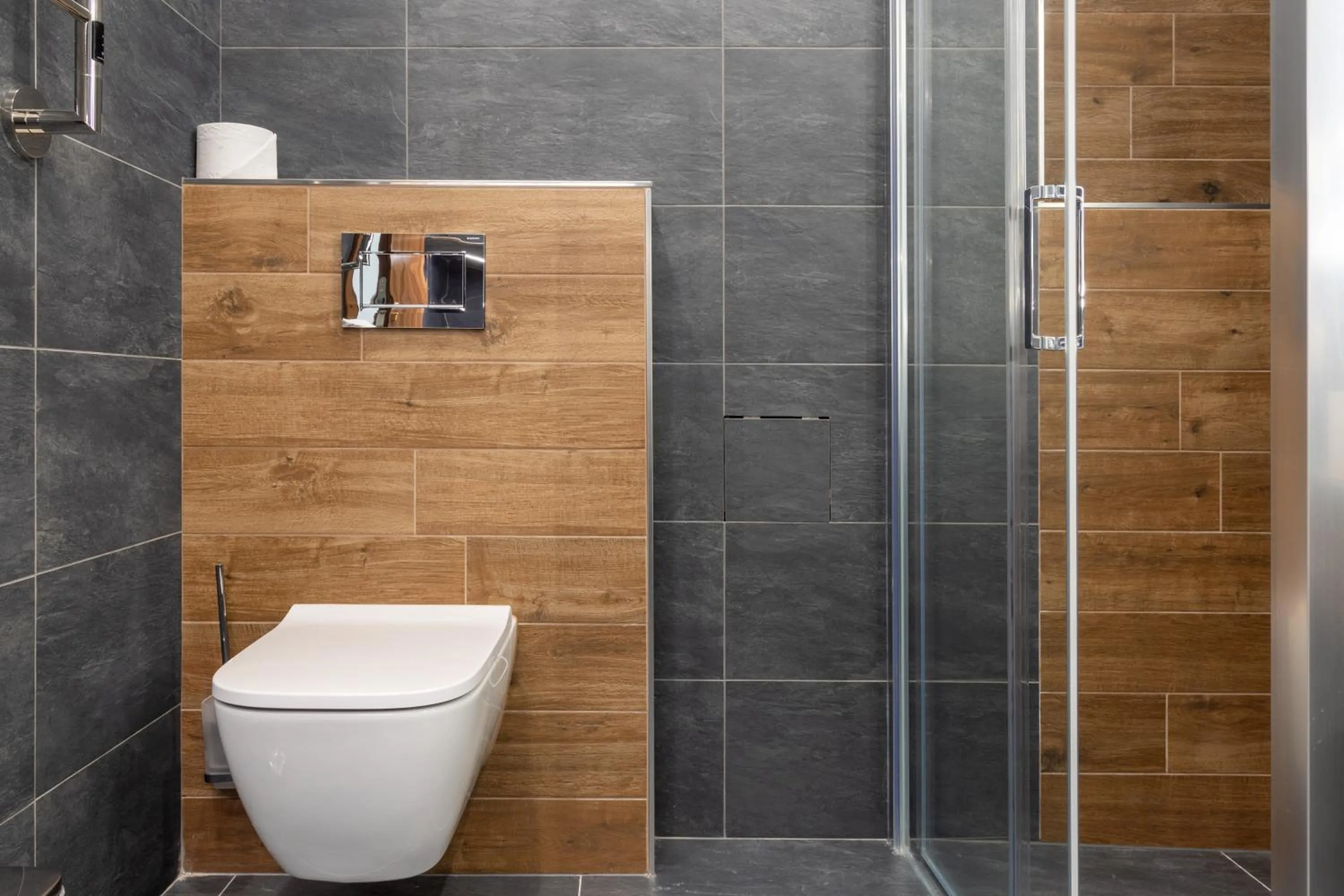 Toilet in Hotel Polana