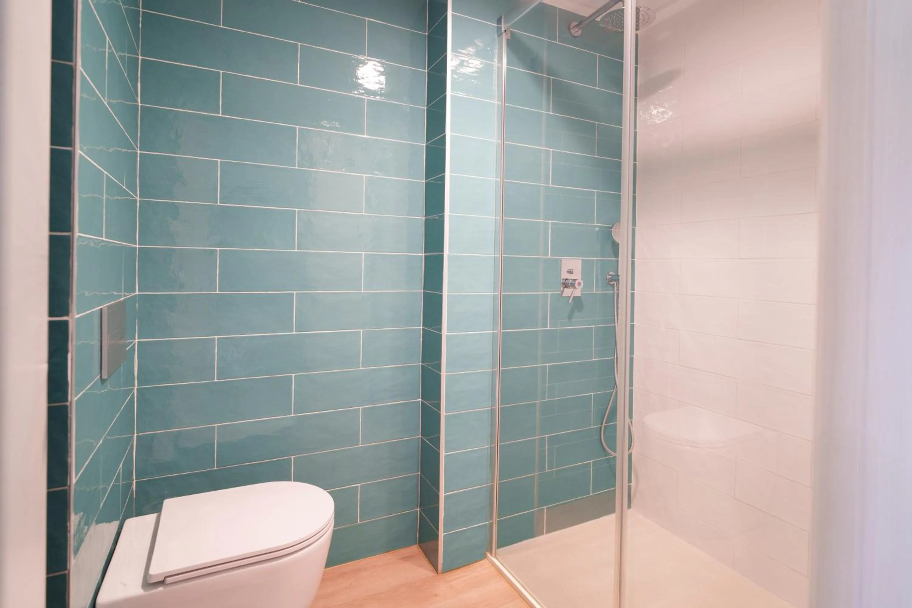 Shower in Spirit Hotel Benalmadena Beach