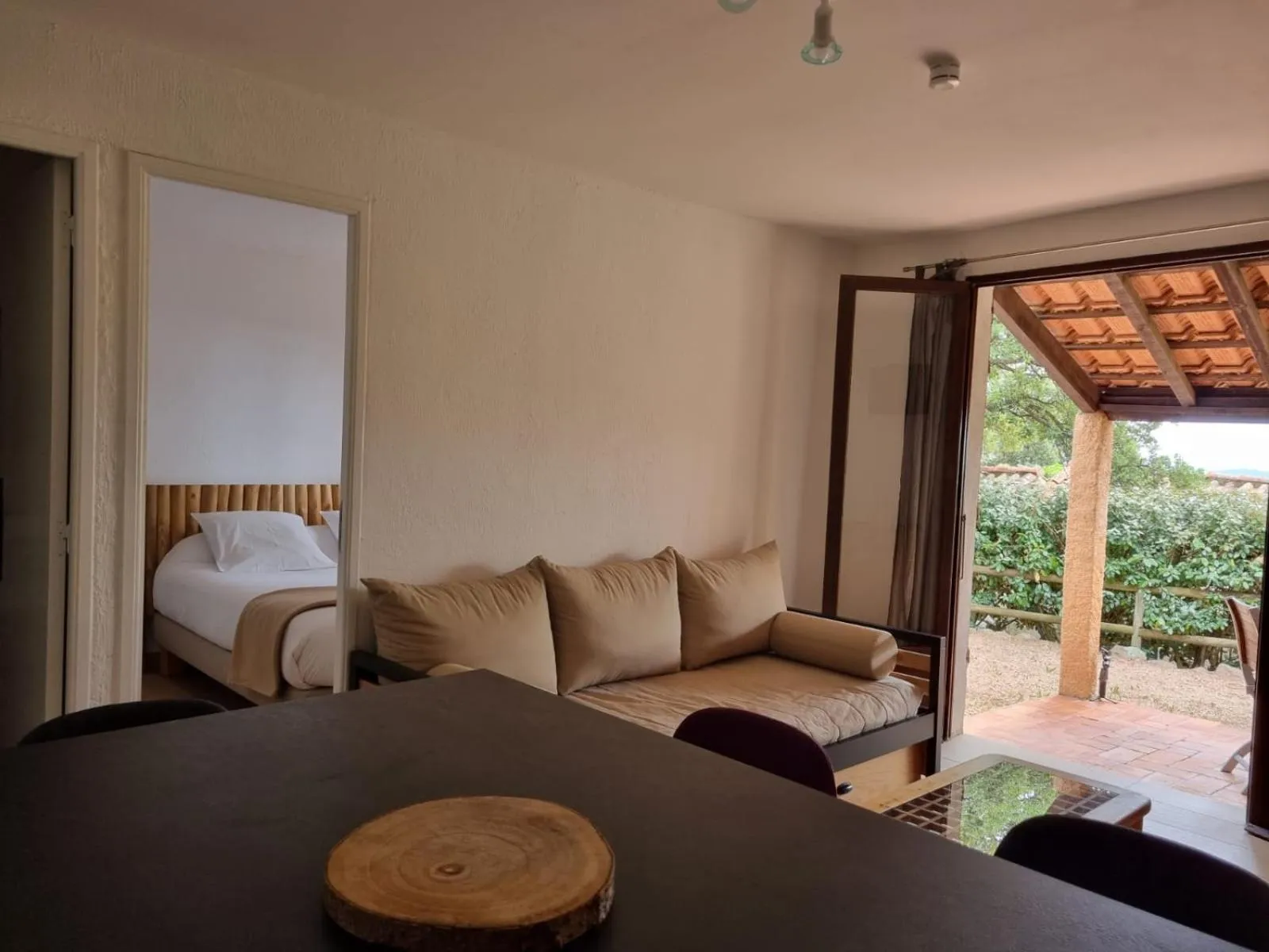 Bed in Bungalows Du Maquis