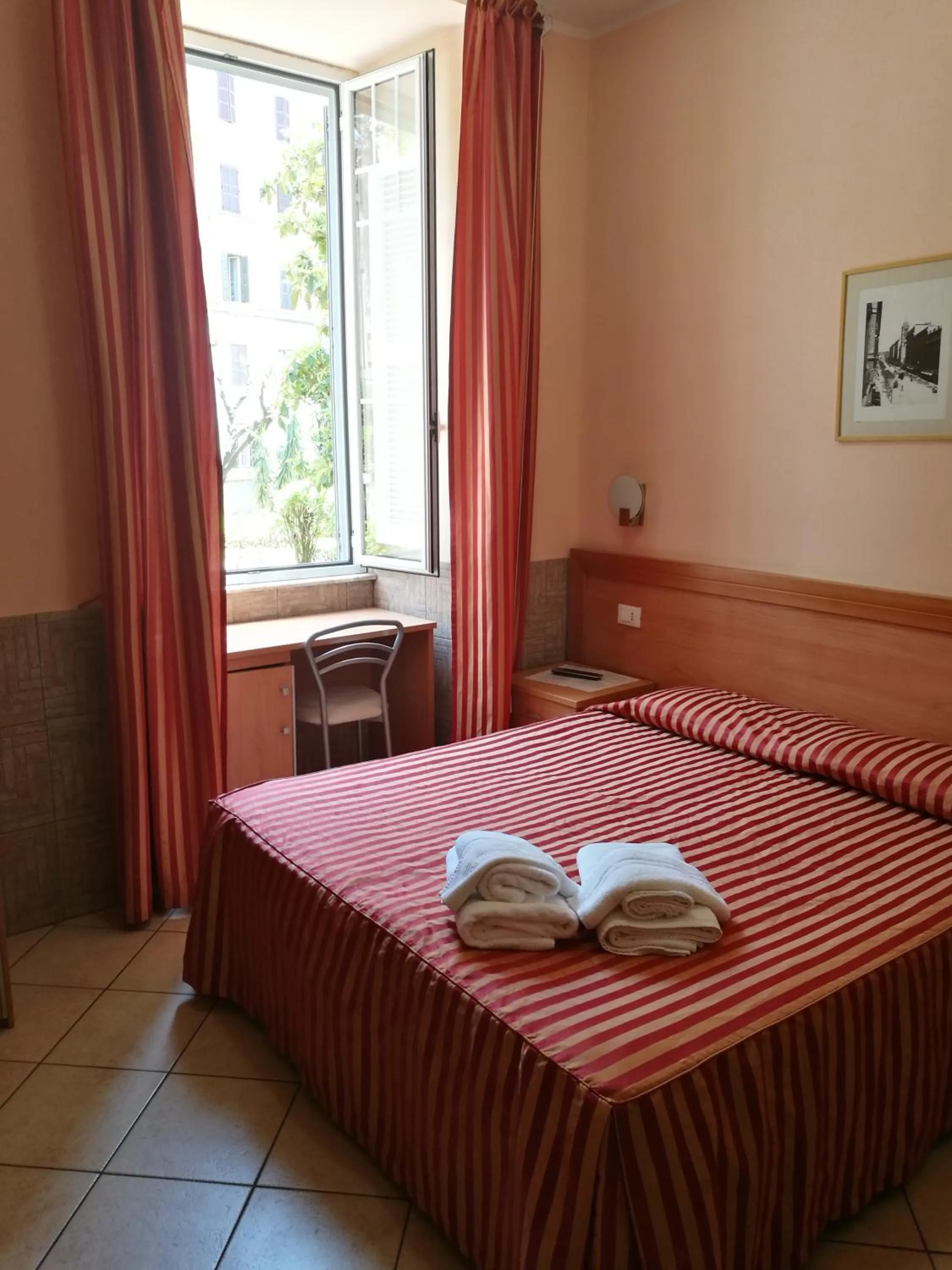 Bedroom, Bed in Palma Residences In Rome