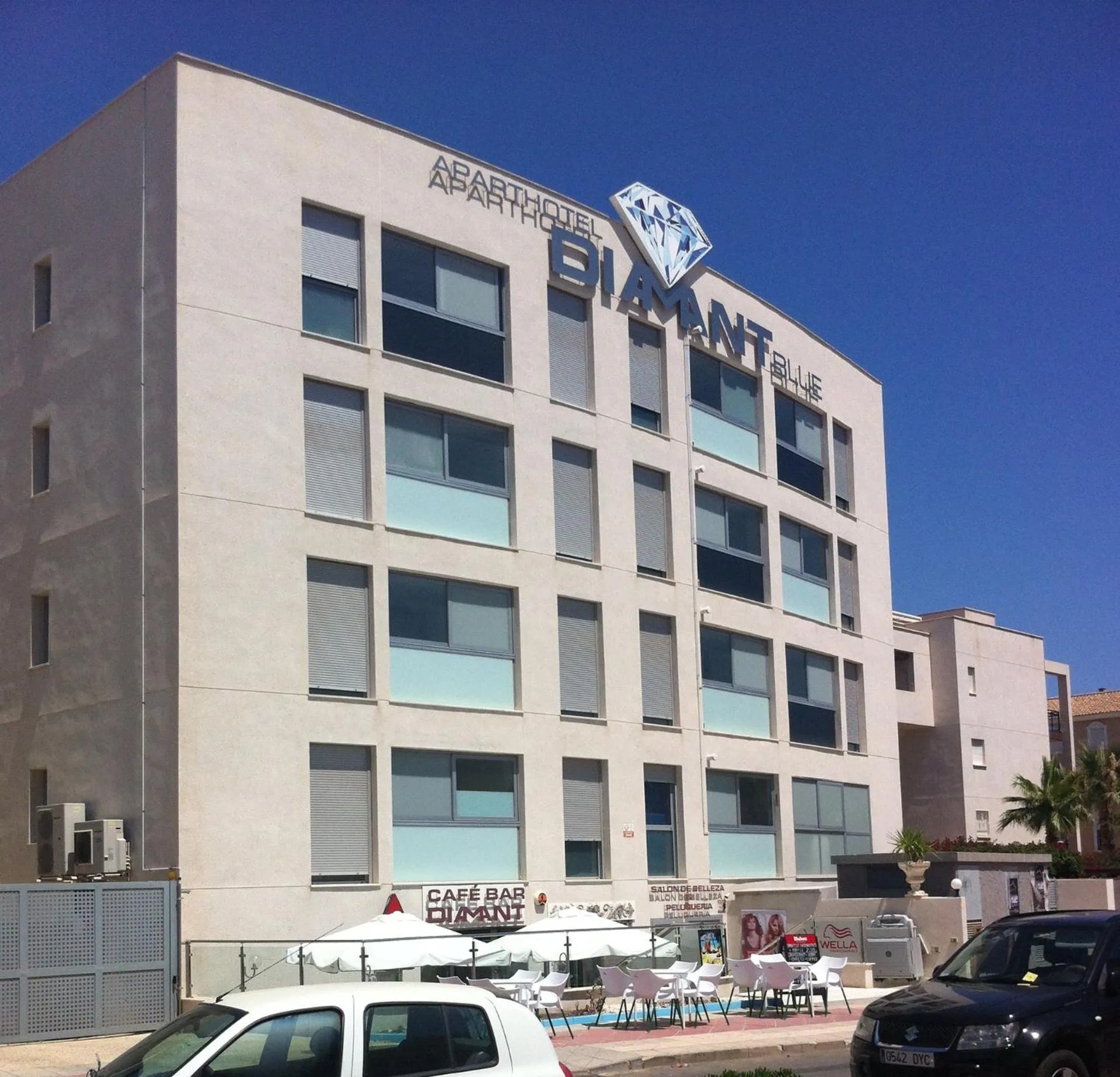 Facade/entrance in Aparthotel Diamant Blue
