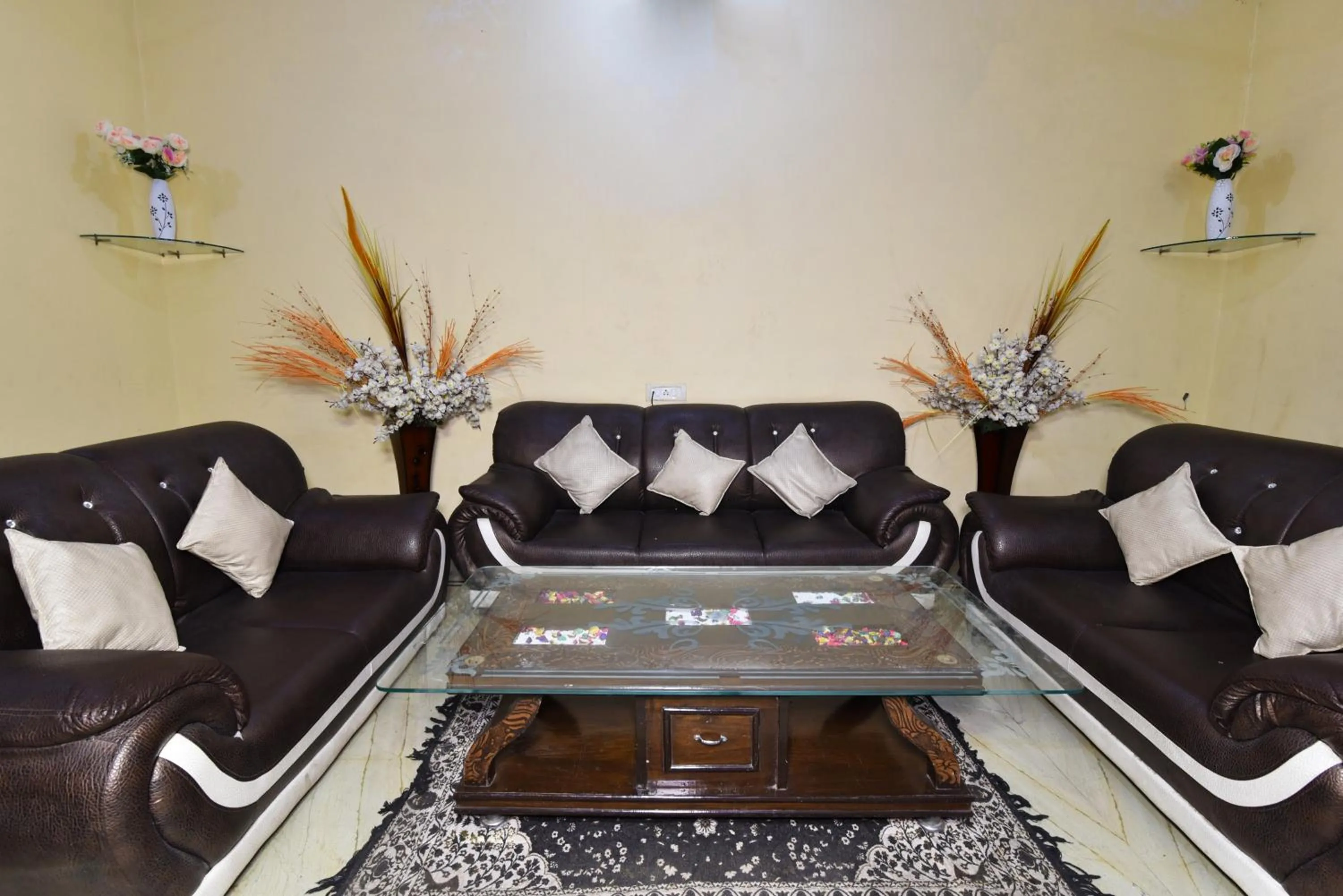 Hotel Sai Sham