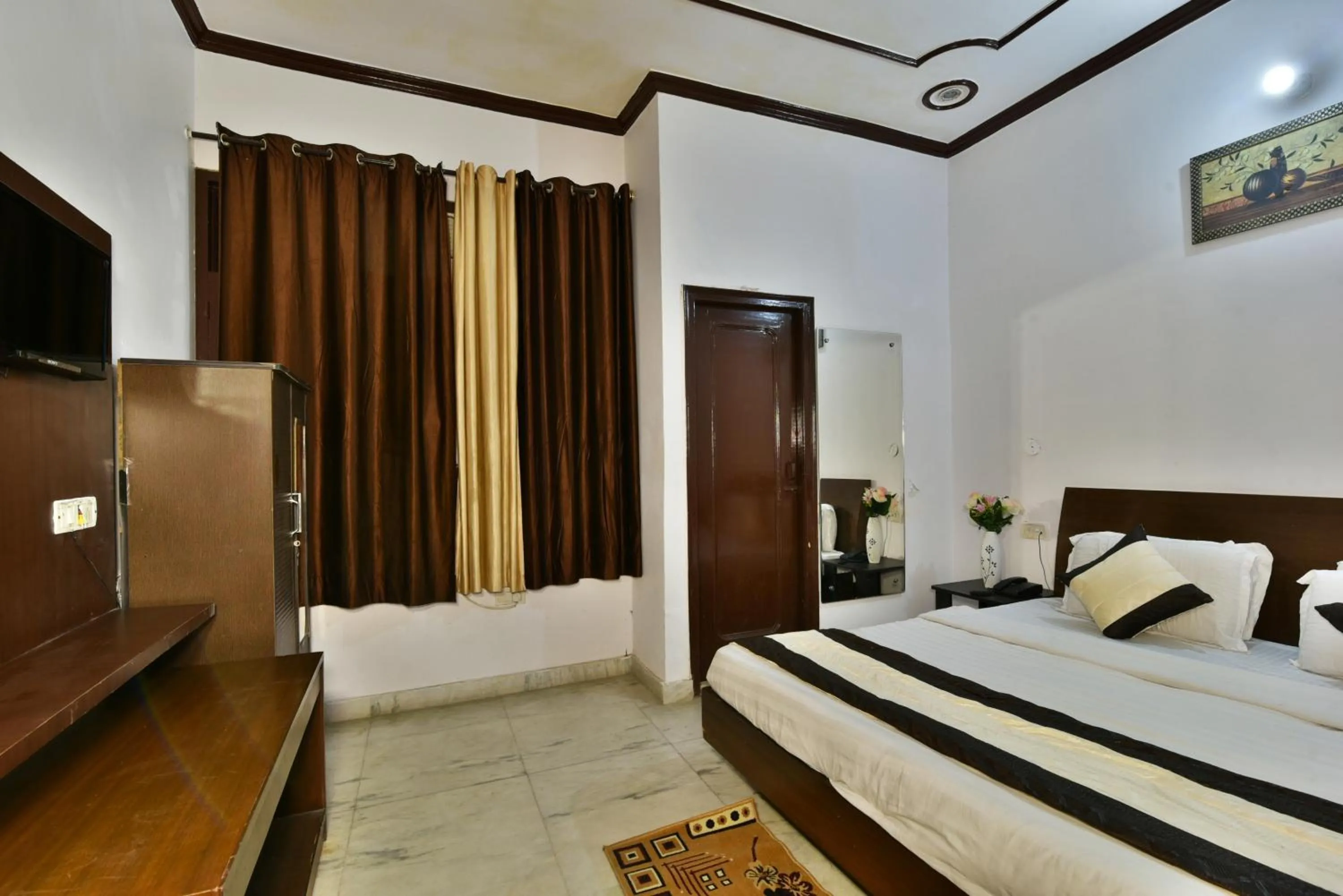 Hotel Sai Sham