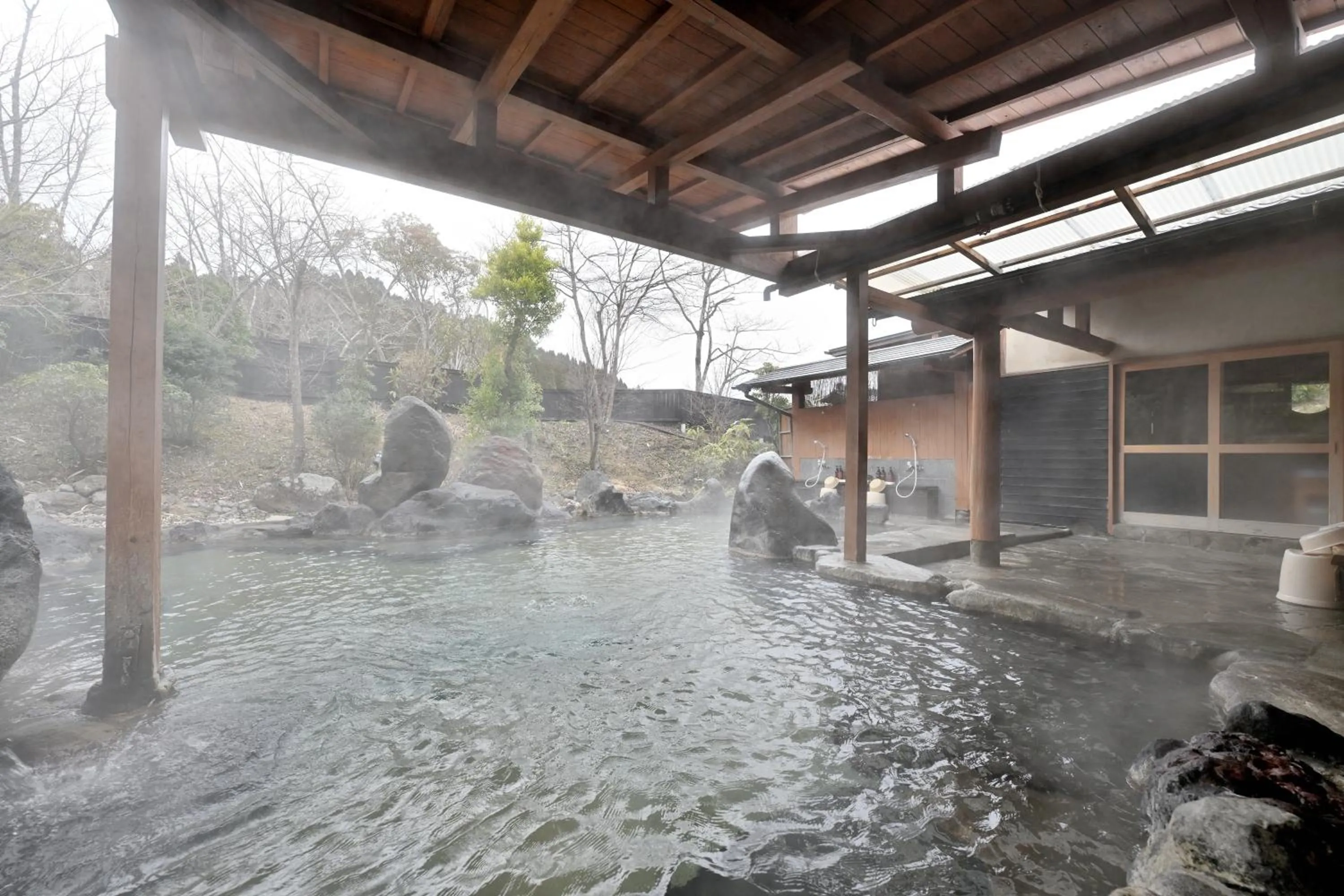 Open Air Bath in Shikinosato Hanamura