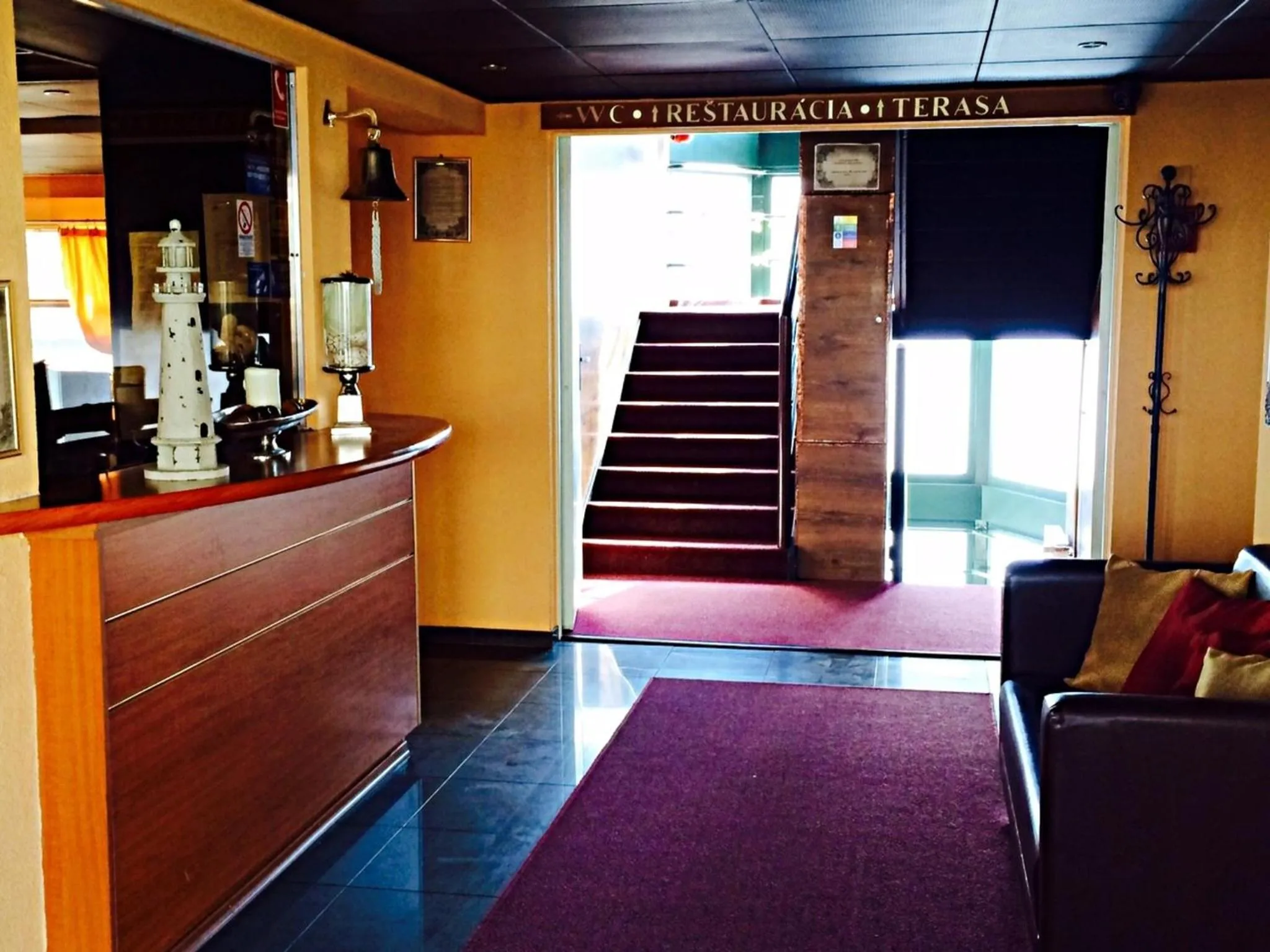 Lobby or reception in Botel Gracia