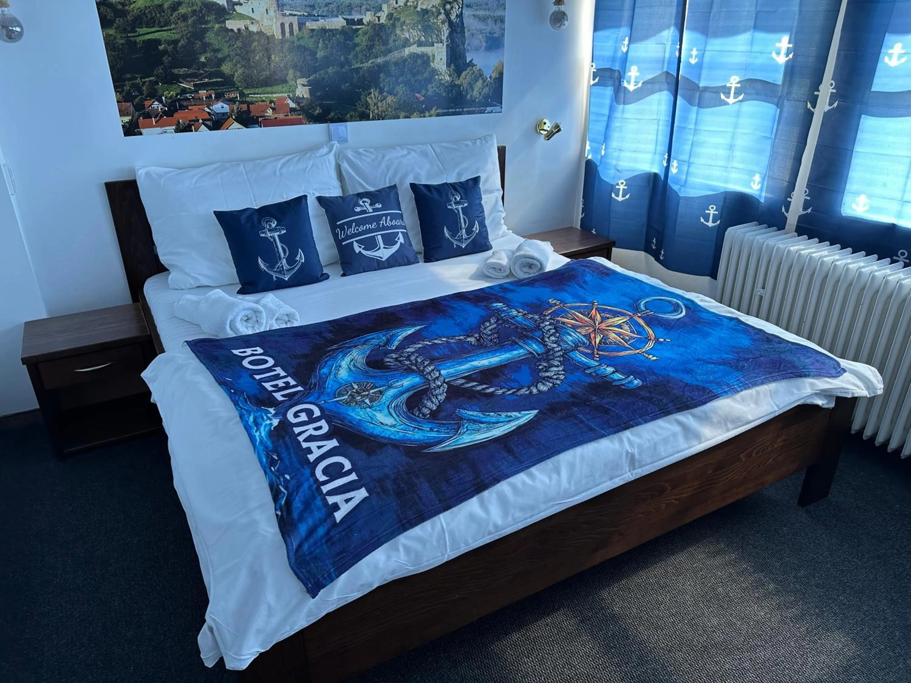 Bedroom, Bed in Botel Gracia