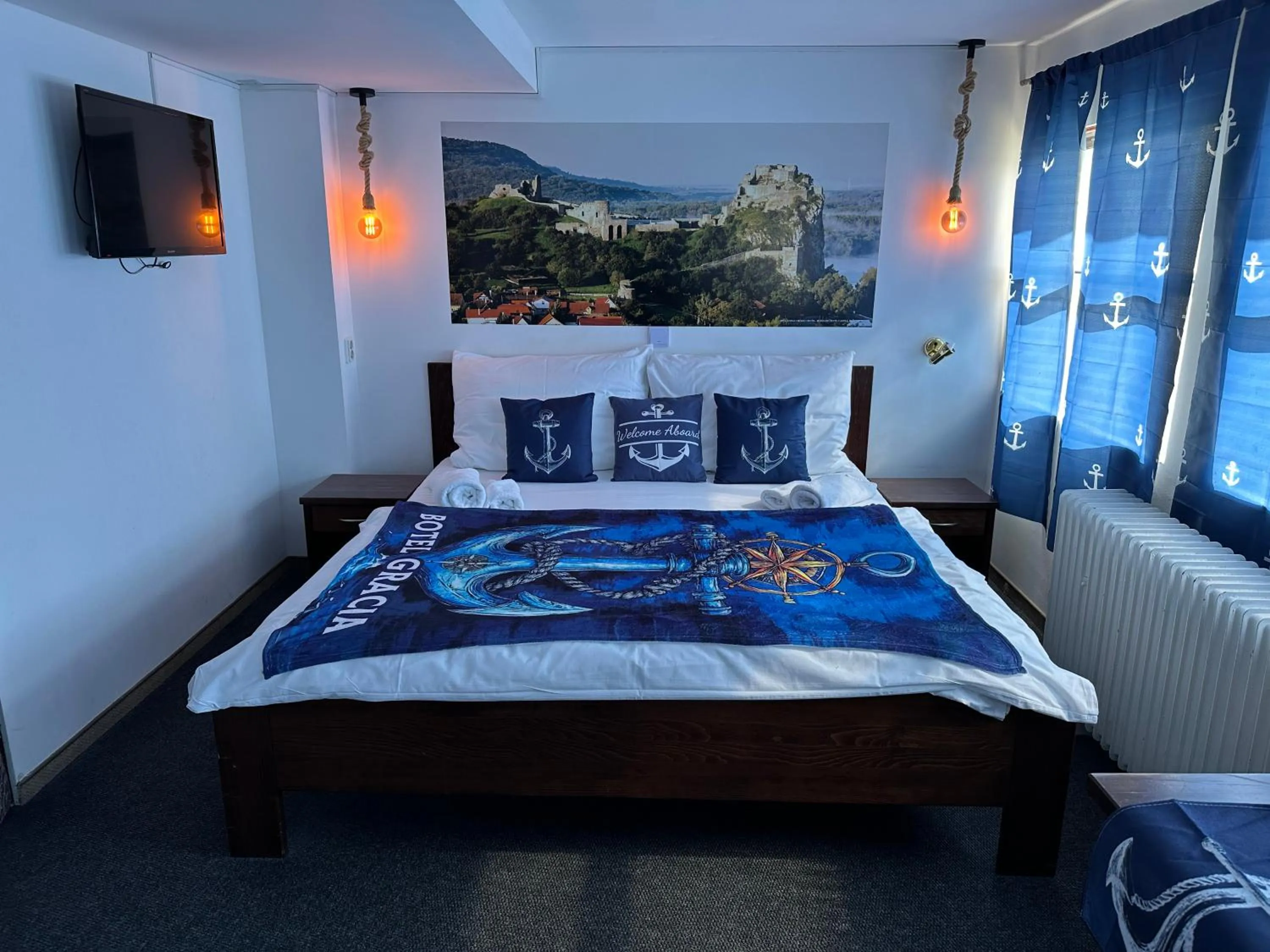 Bedroom, Bed in Botel Gracia