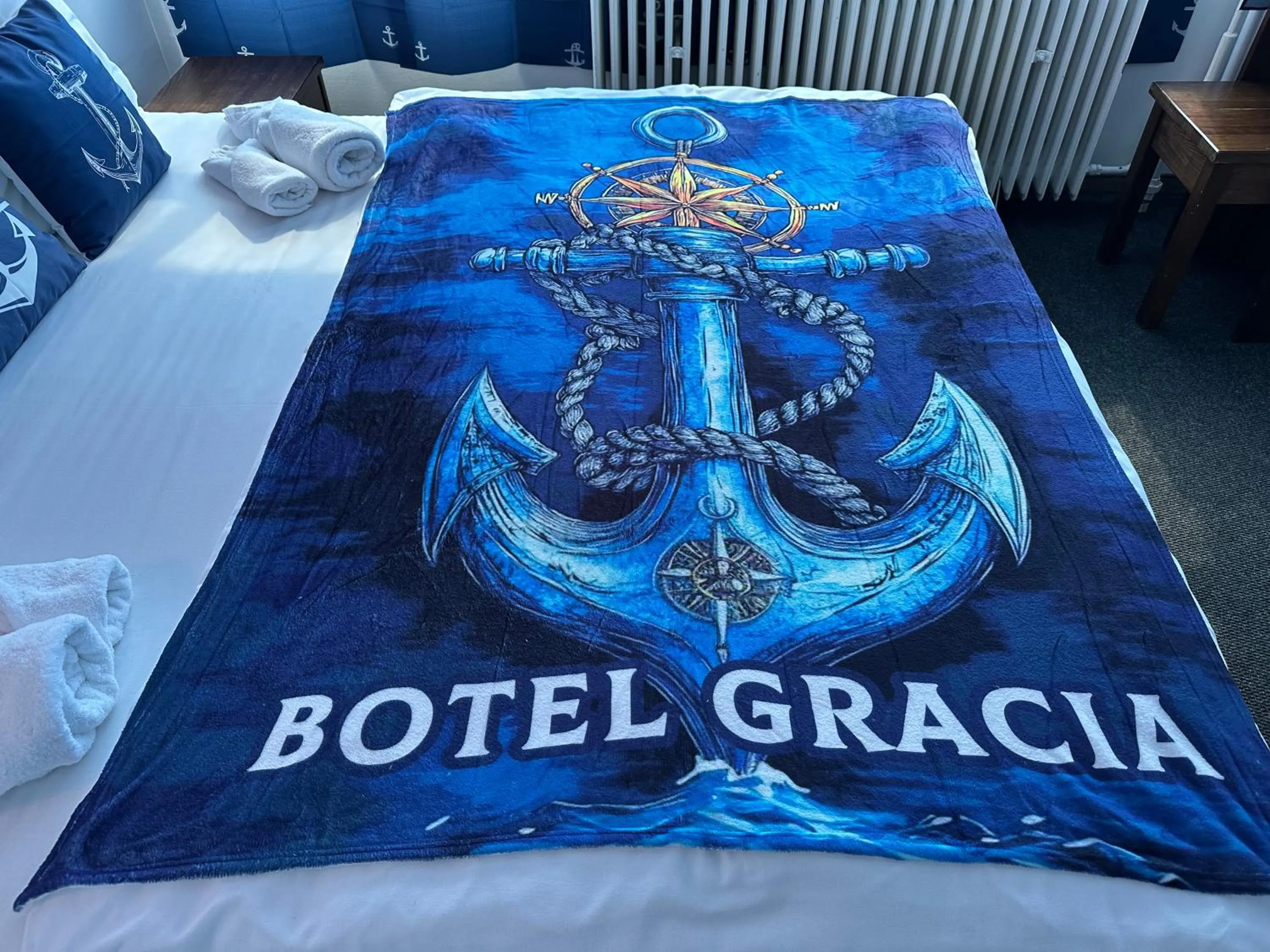 Bedroom, Bed in Botel Gracia