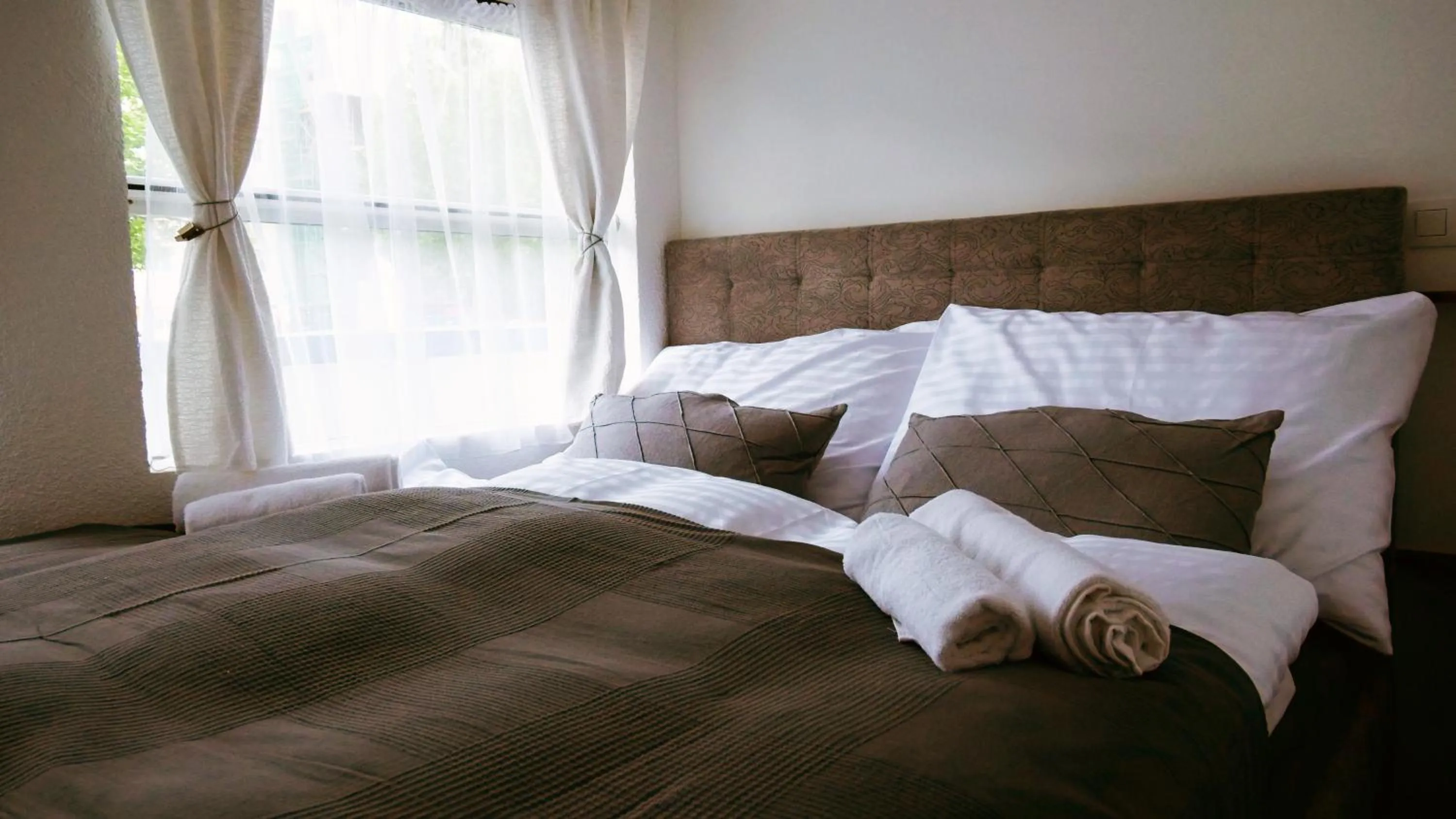 Bedroom, Bed in Botel Gracia