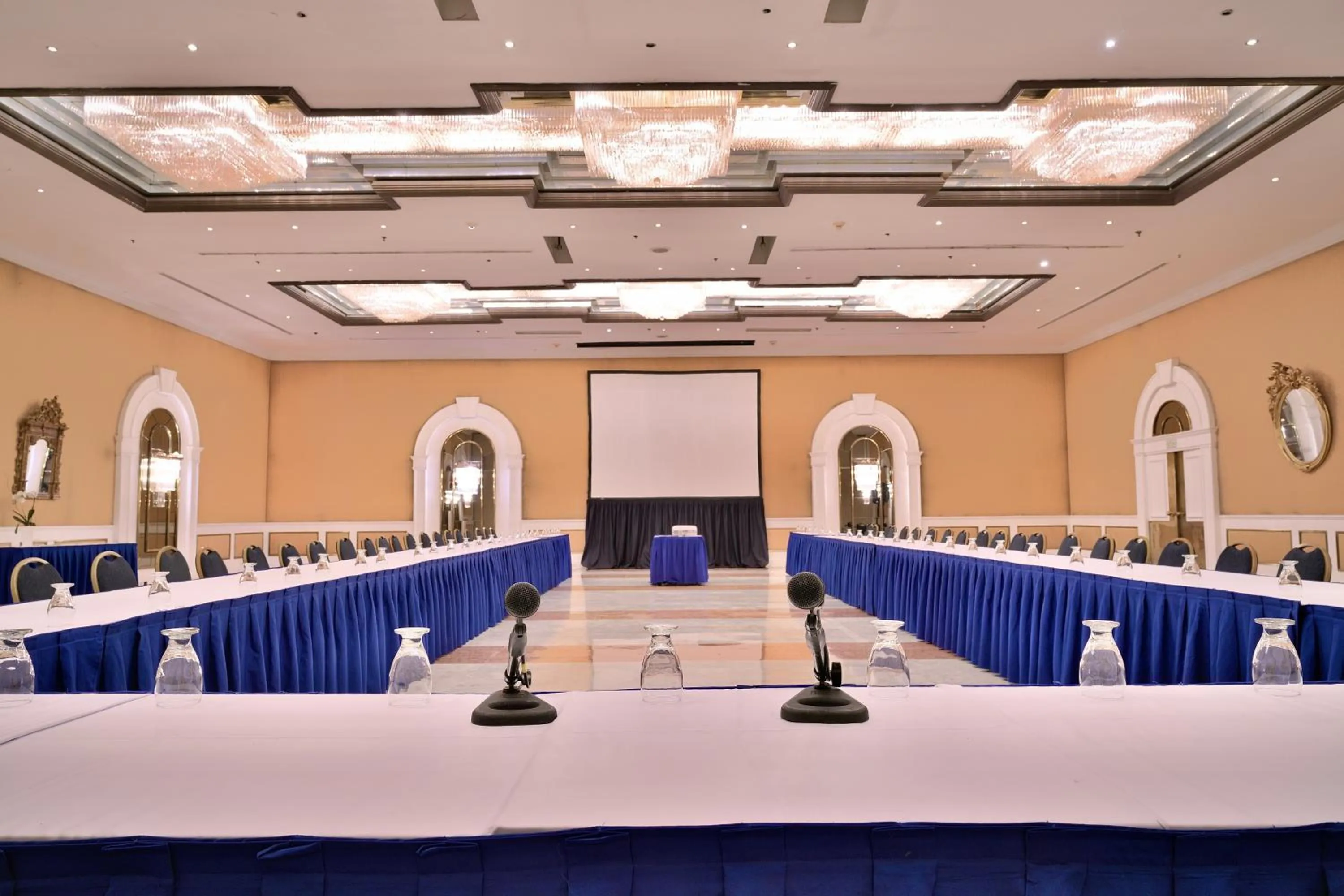 Meeting/conference room in Meliá Caracas