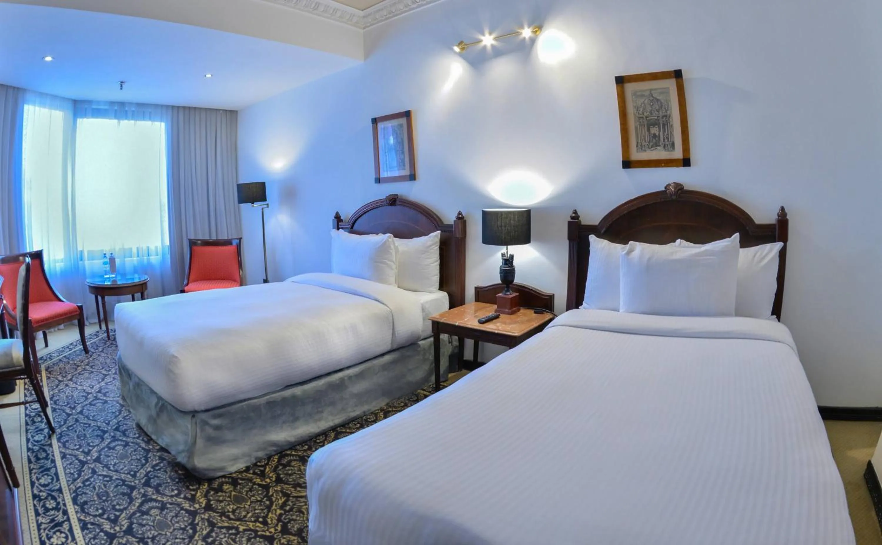 Property building, Bed in Meliá Caracas