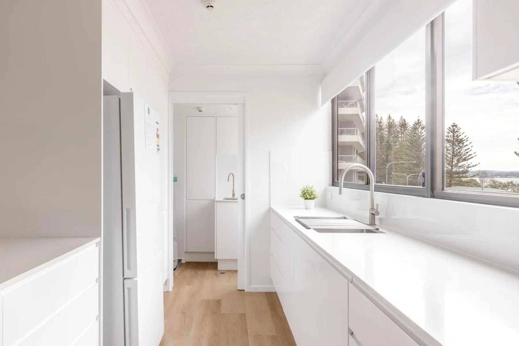 Columbia Beachfront Apartments on Rainbow Bay