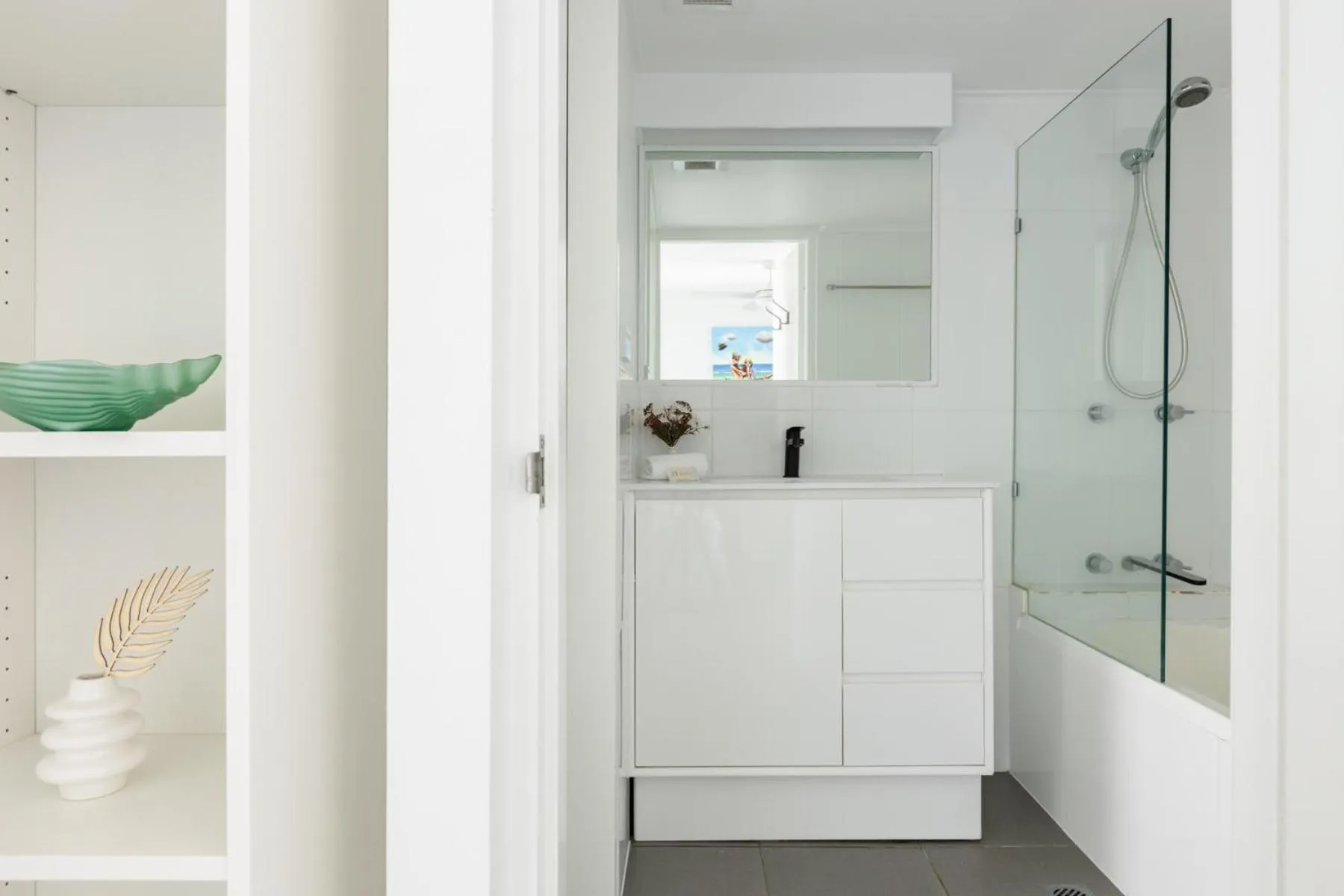 Columbia Beachfront Apartments on Rainbow Bay