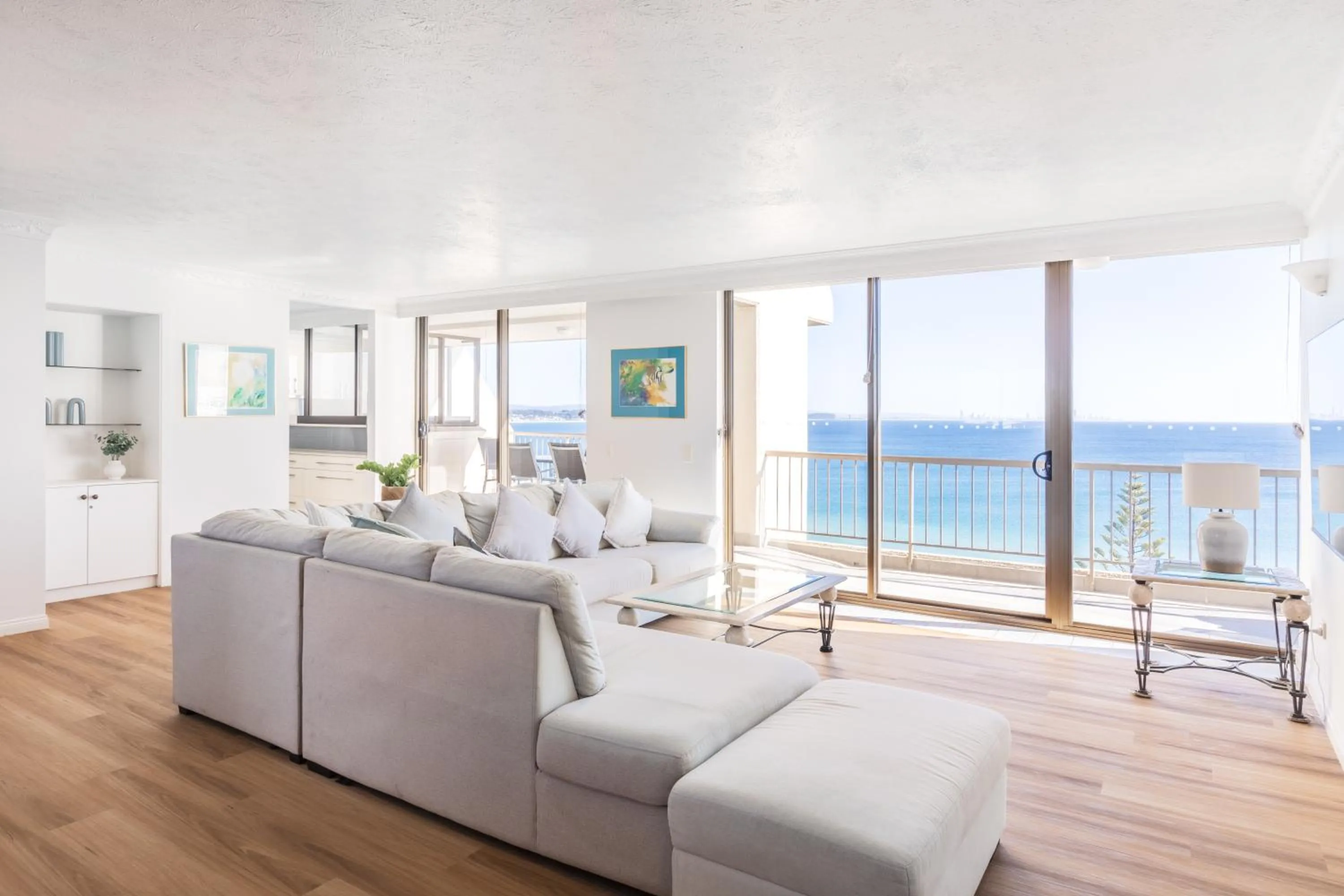 Columbia Beachfront Apartments on Rainbow Bay