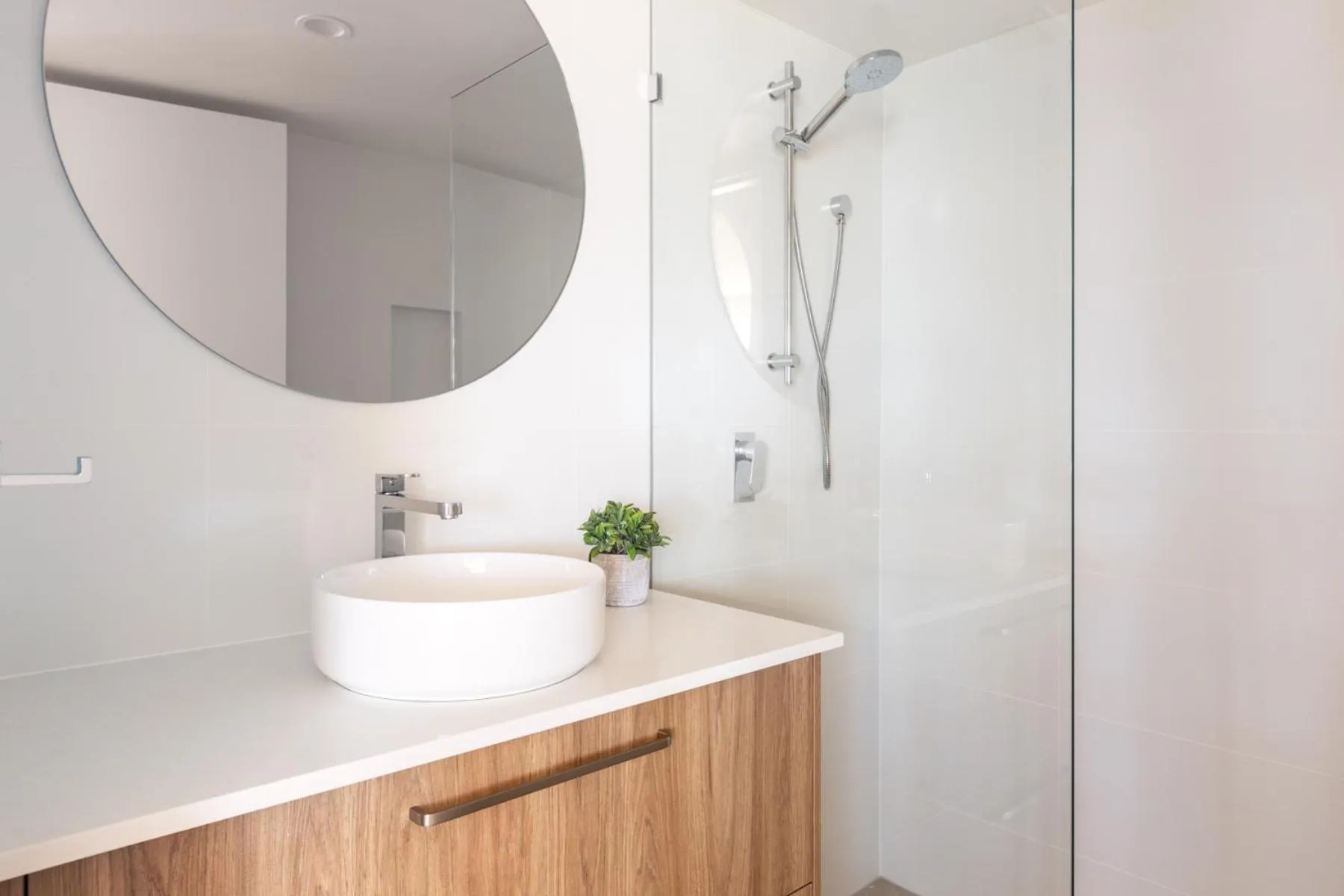 Columbia Beachfront Apartments on Rainbow Bay