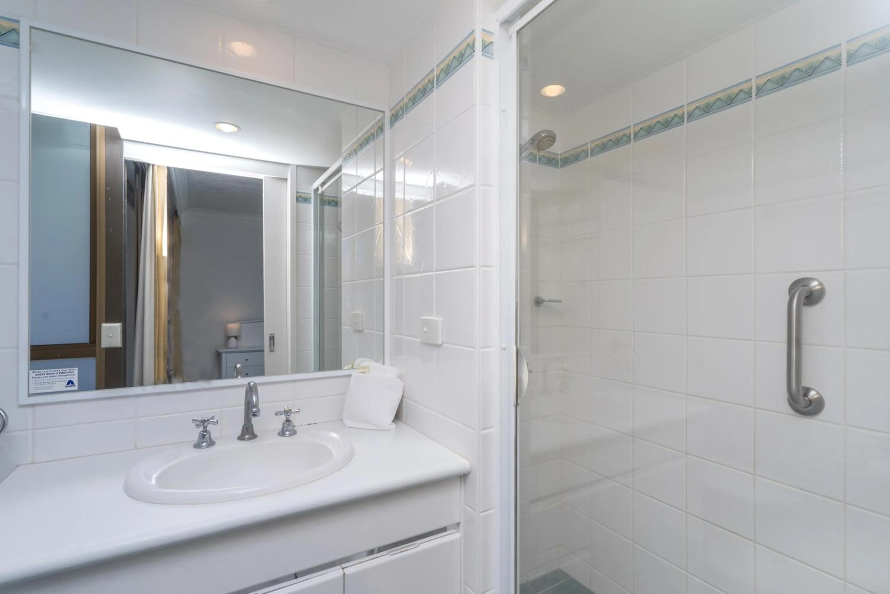 Columbia Beachfront Apartments on Rainbow Bay