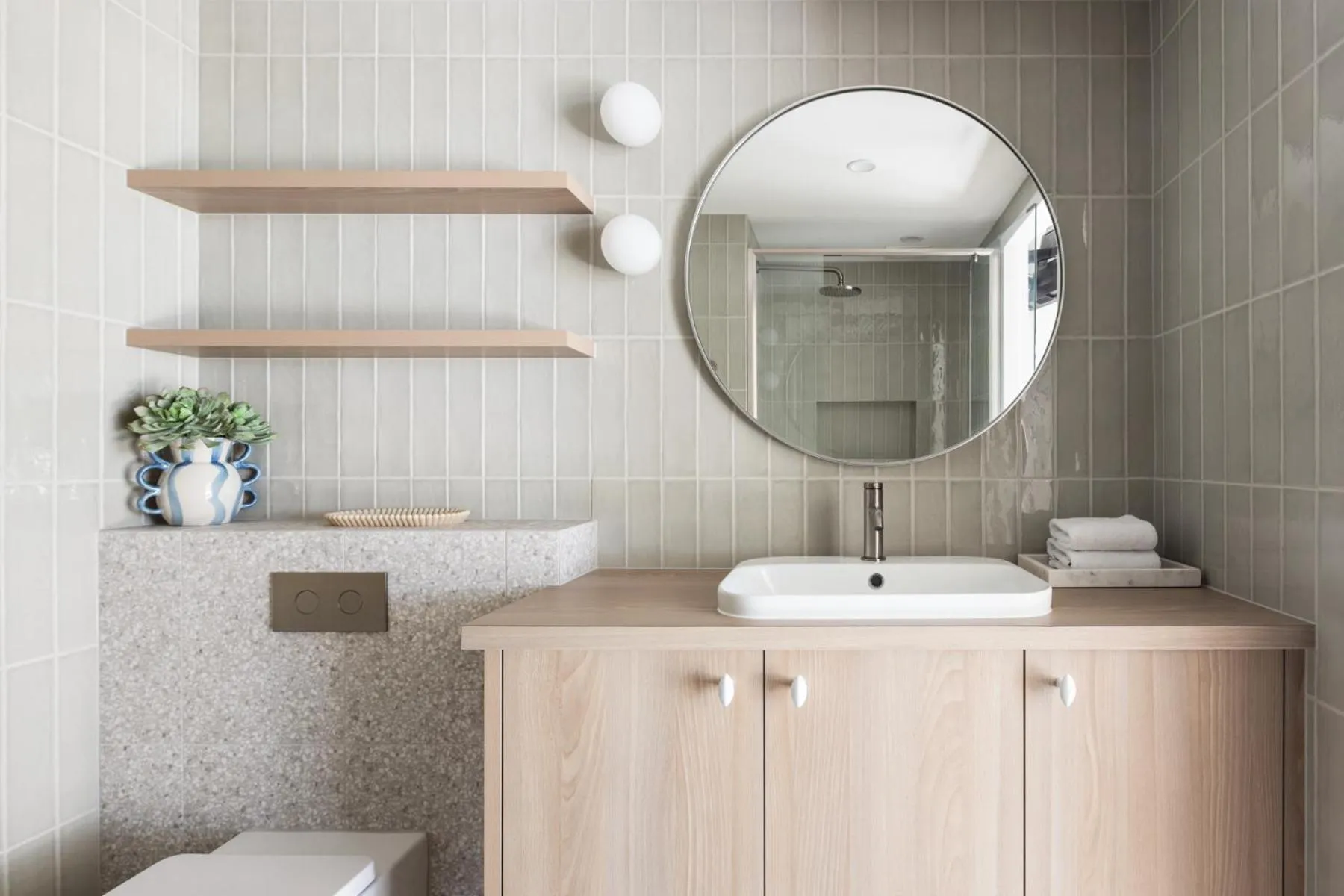 Columbia Beachfront Apartments on Rainbow Bay