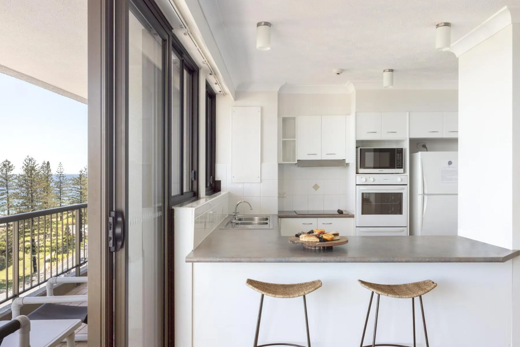 Columbia Beachfront Apartments on Rainbow Bay