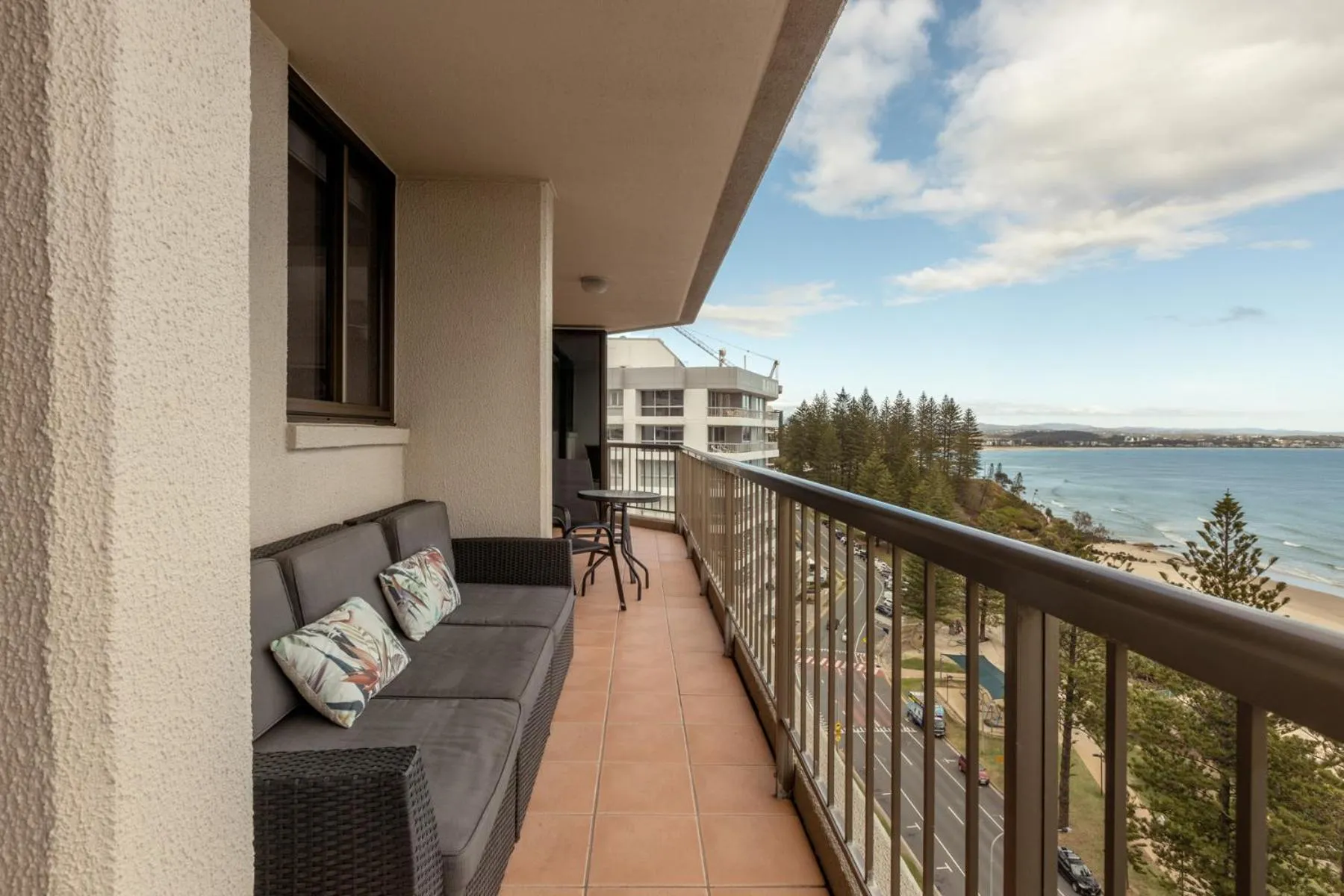 Columbia Beachfront Apartments on Rainbow Bay