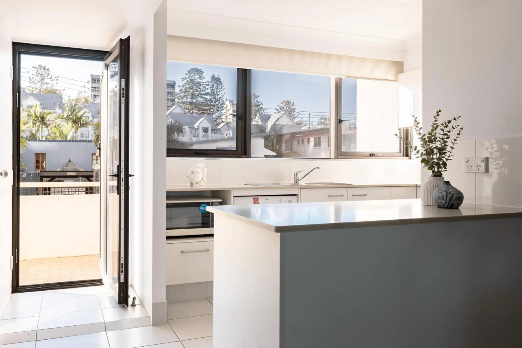 Columbia Beachfront Apartments on Rainbow Bay