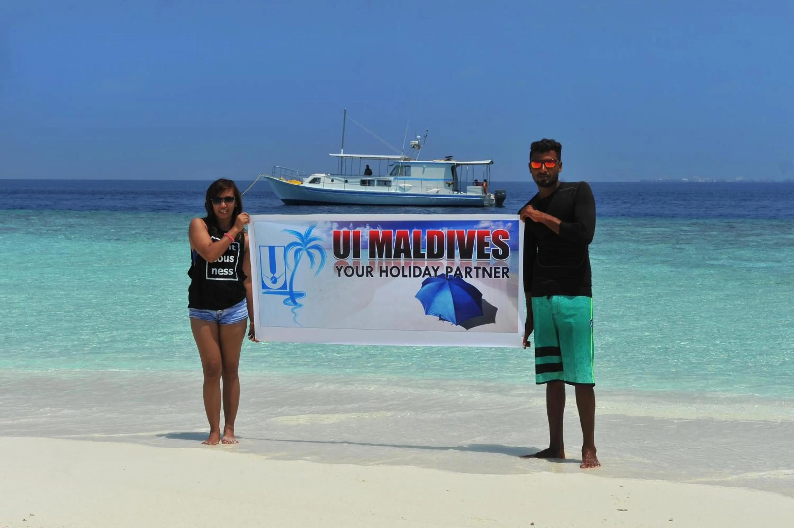 Turquoise Residence by UI