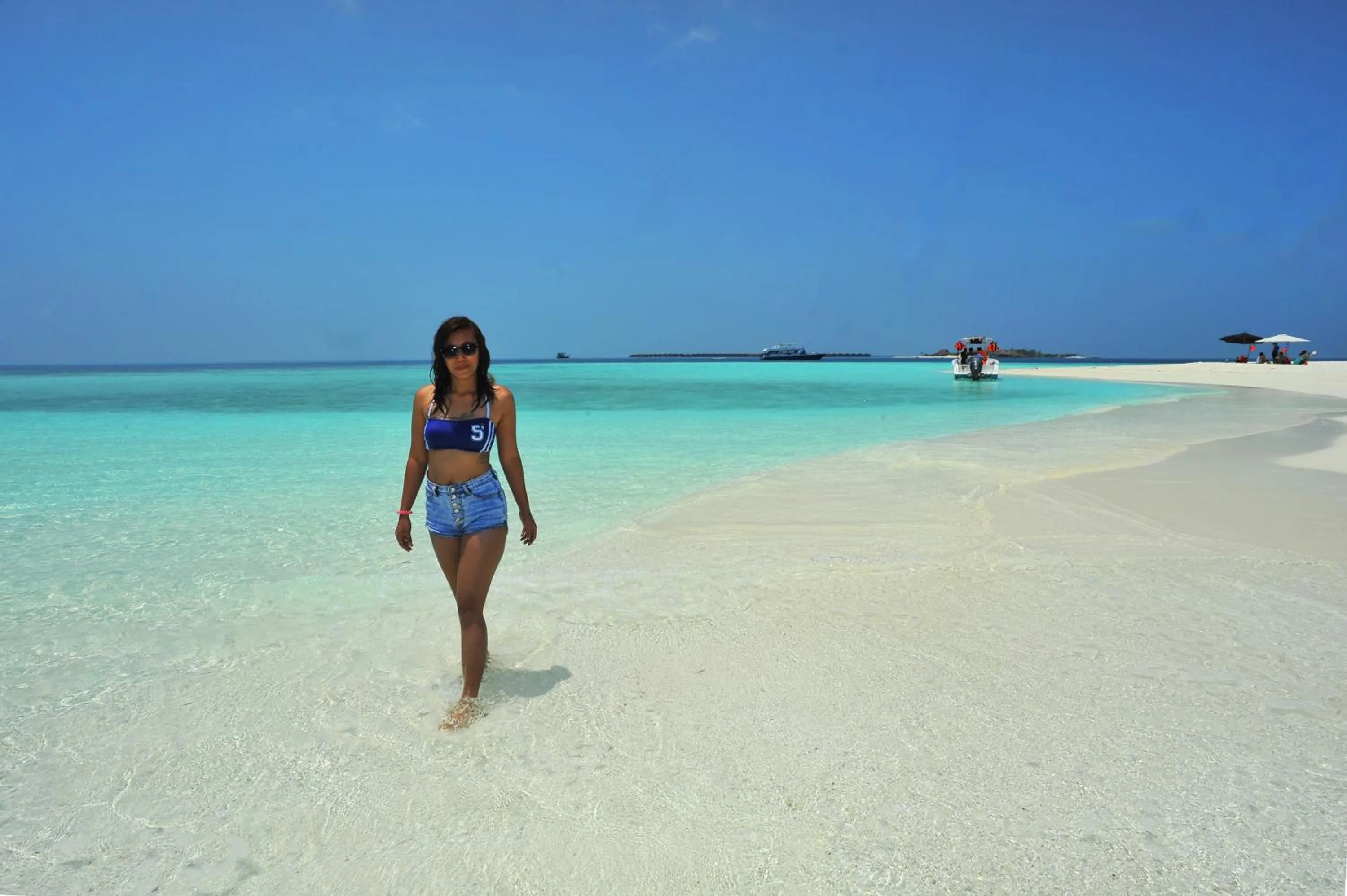 Turquoise Residence by UI