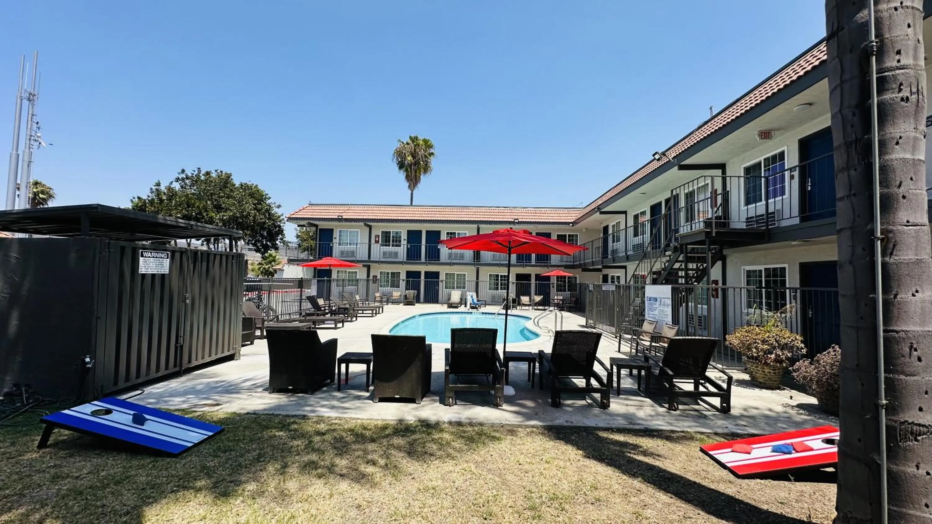 Swimming pool in Studio 6 Suites San Ysidro CA San Diego South Bay