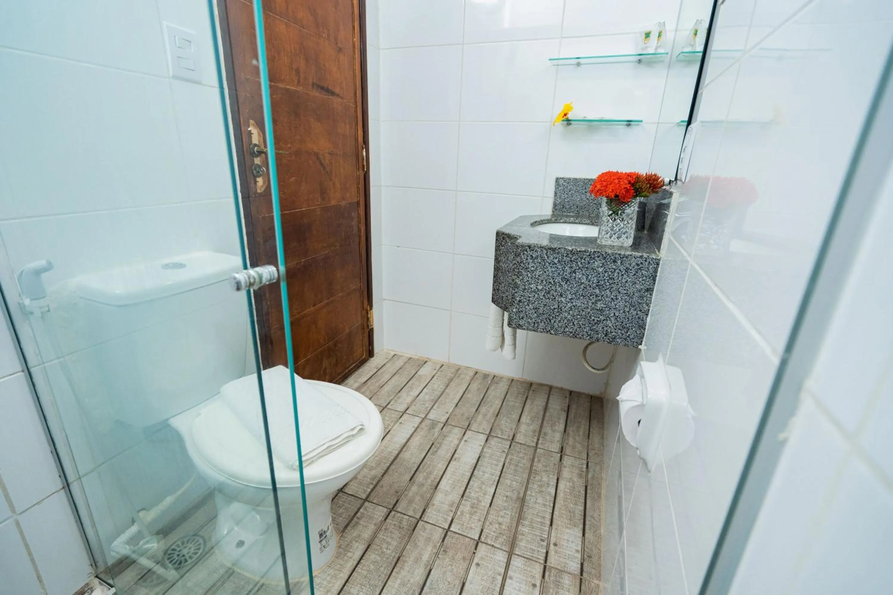 Bathroom in Pousada Bicho Preguiça