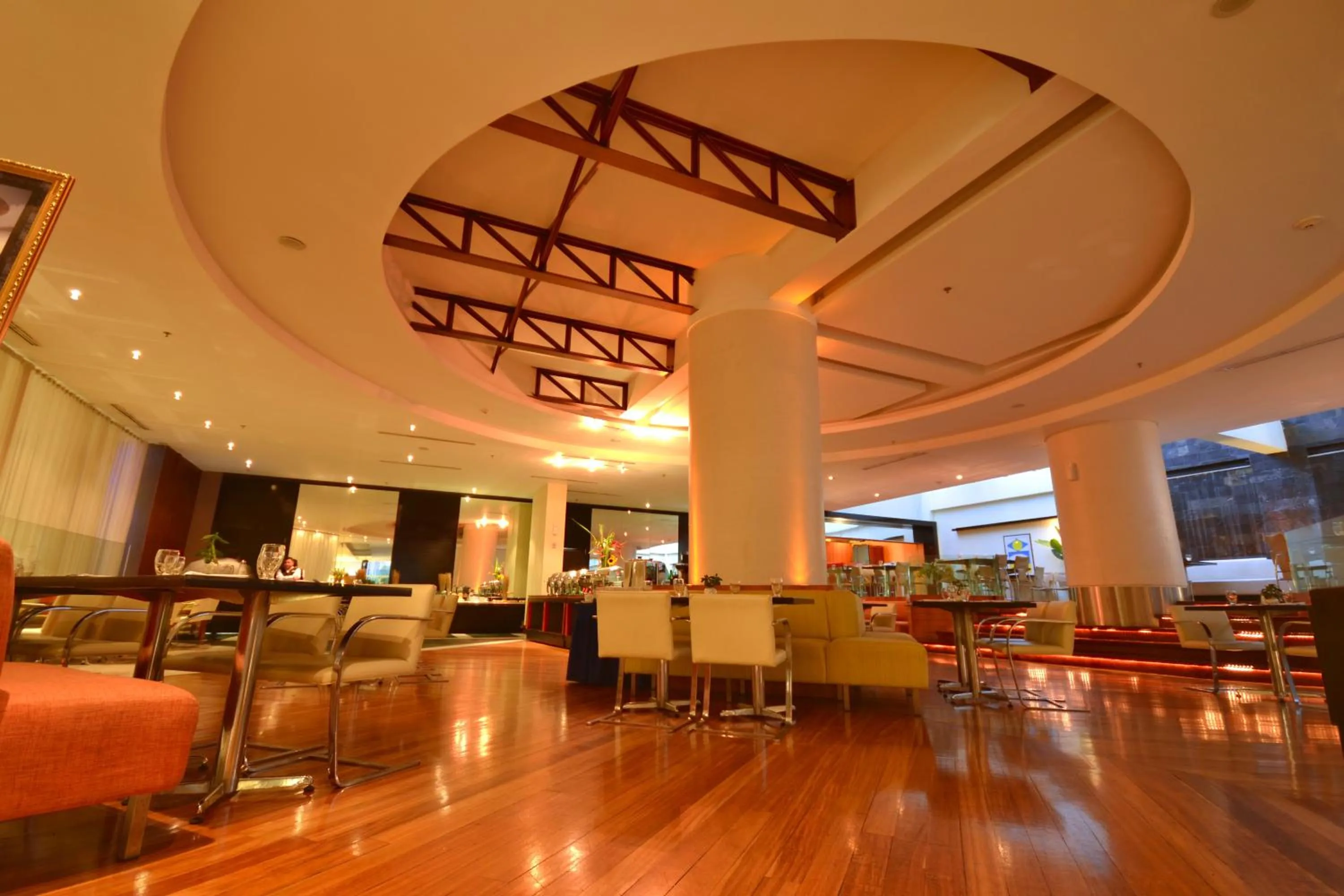 Restaurant/places to eat in Pestana Caracas Premium City & Conference Hotel