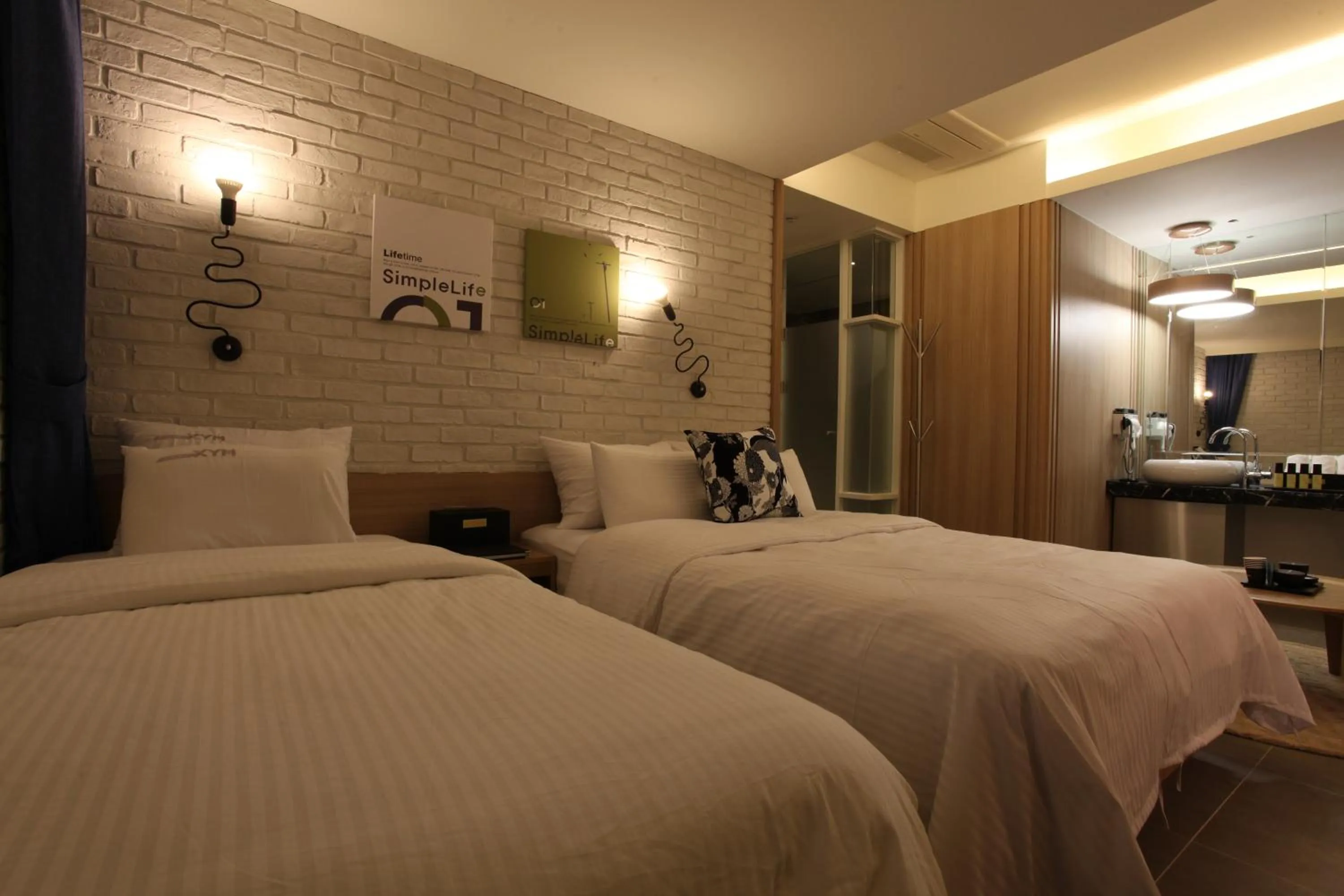 Photo of the whole room, Bed in Kobos Hotel