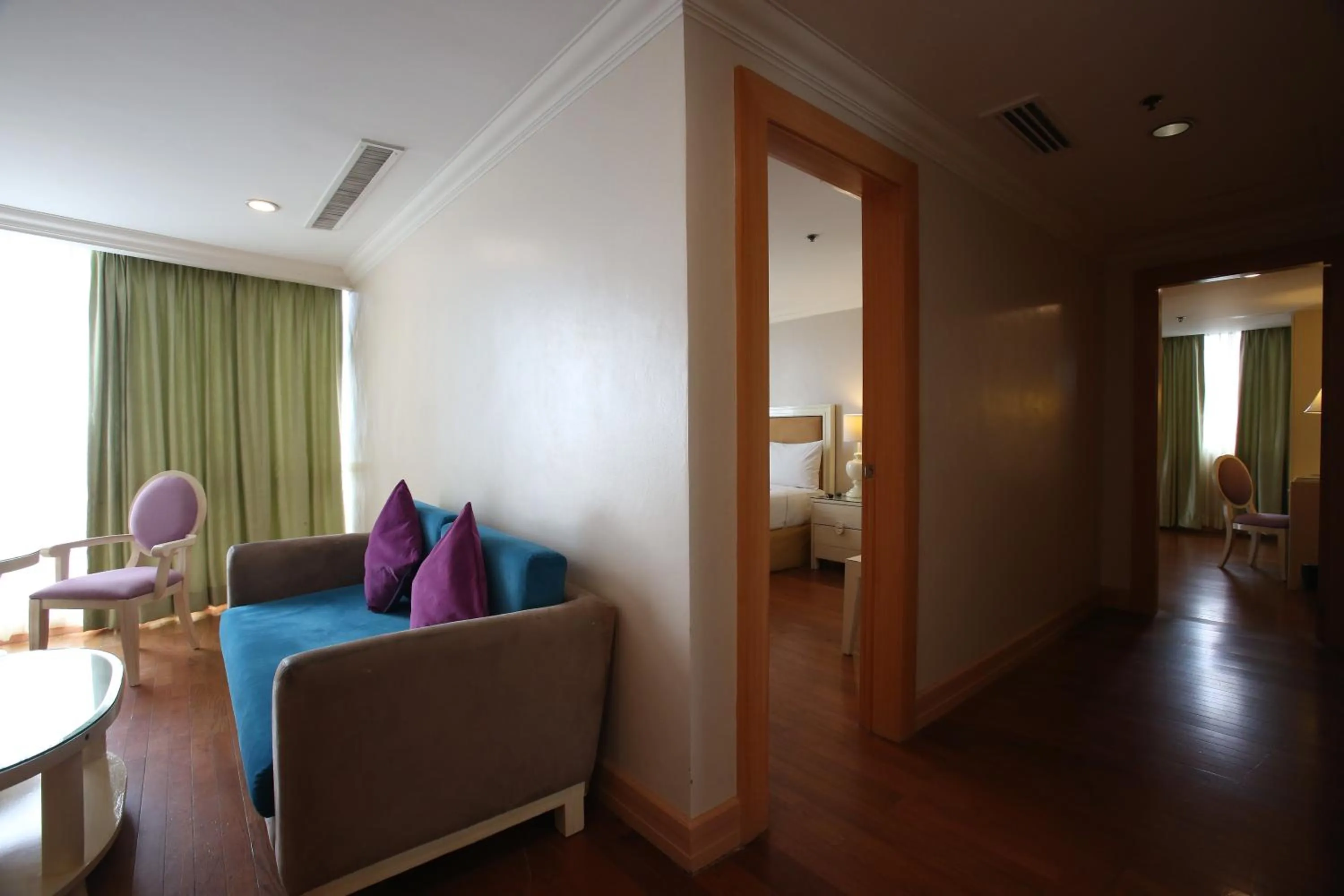 Photo of the whole room, Bed in Crown Regency Hotel & Towers