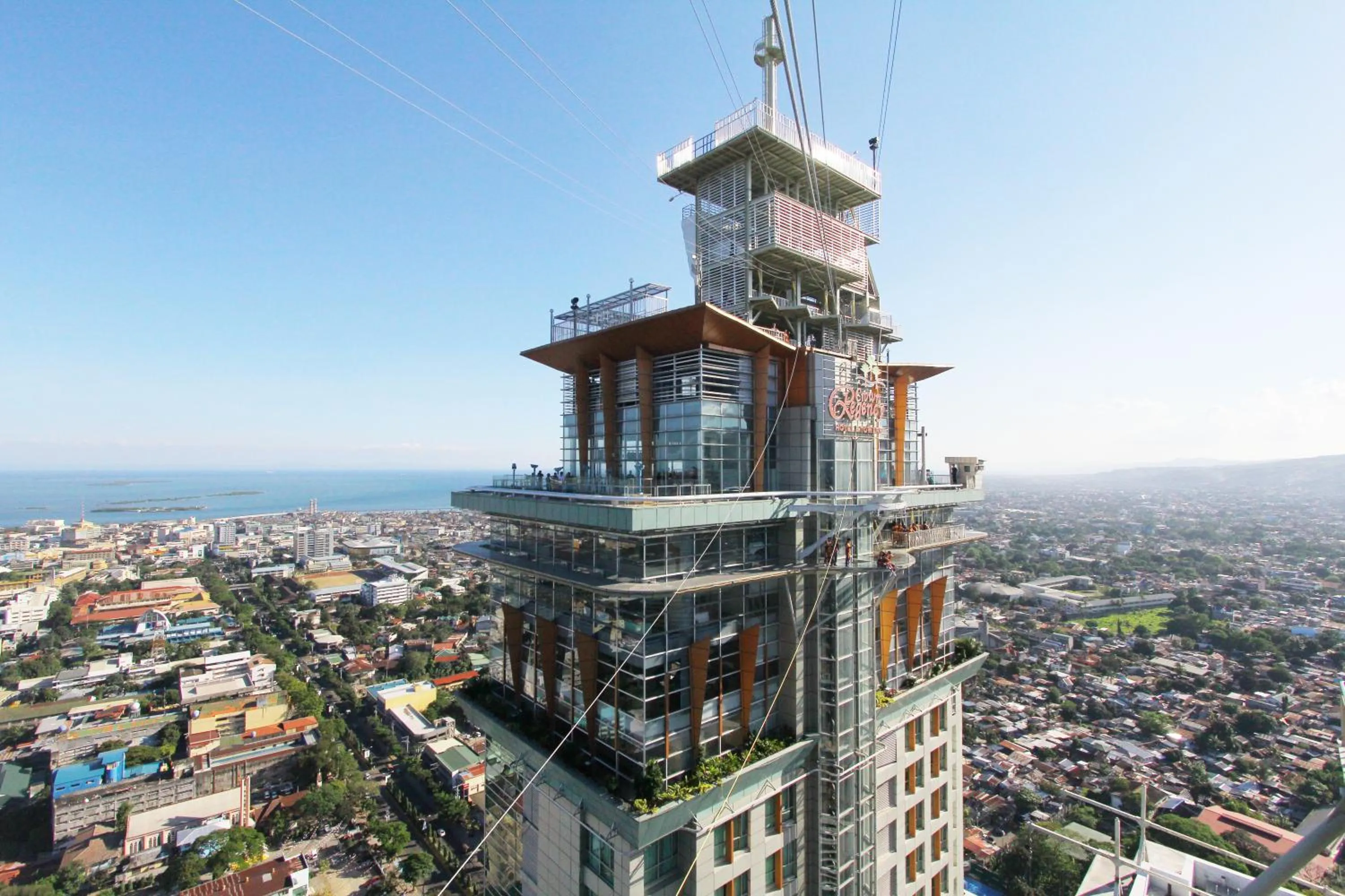 Facade/entrance in Crown Regency Hotel & Towers