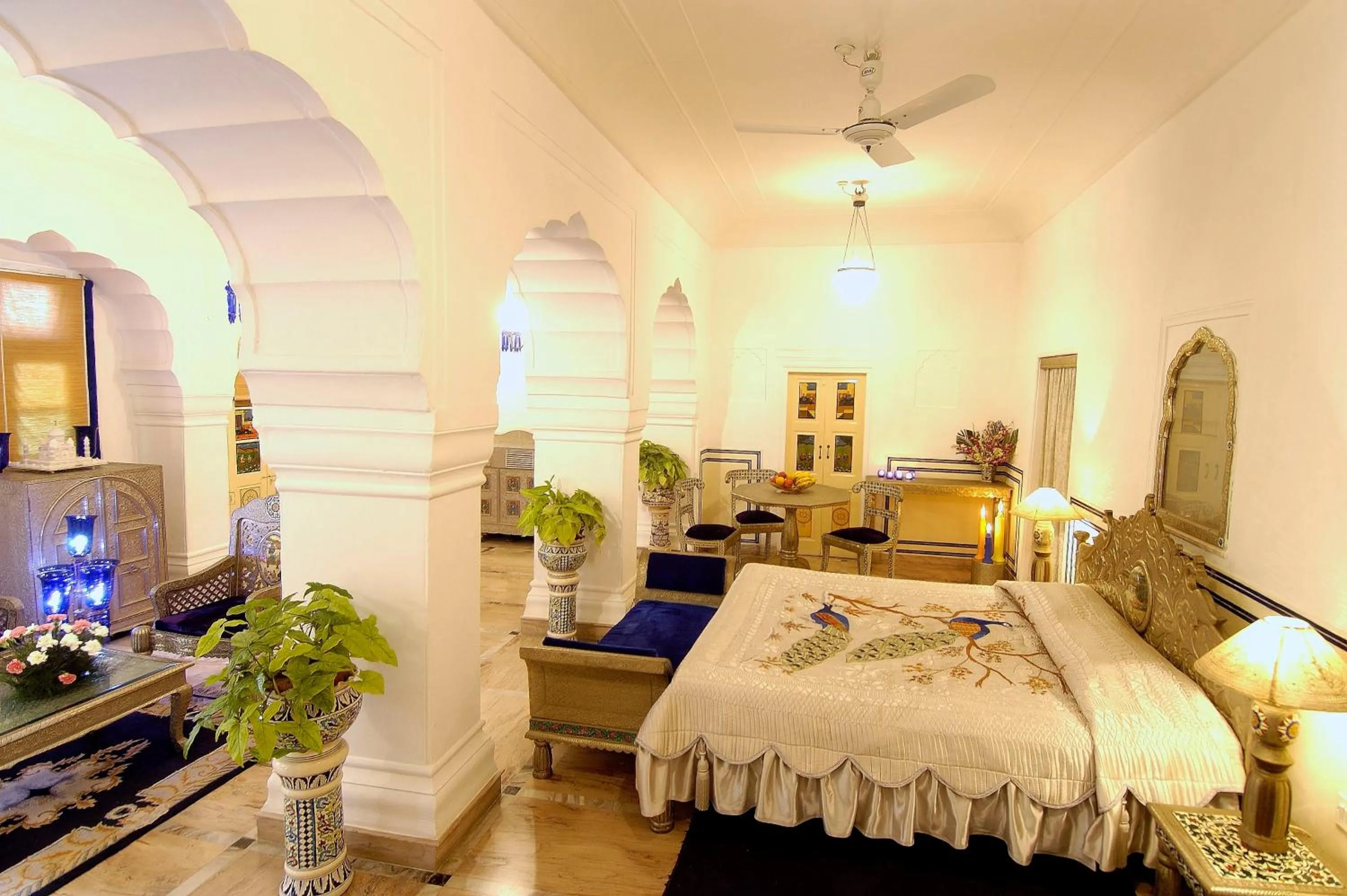Bedroom, Bed in The Raj Palace (Small Luxury Hotels of the World)