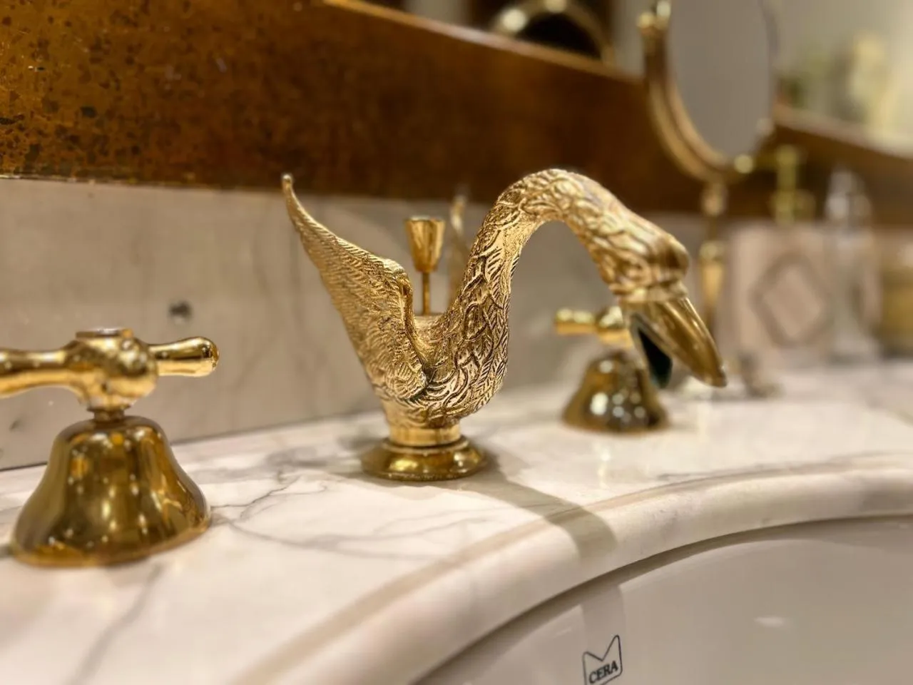 Bathroom in The Raj Palace (Small Luxury Hotels of the World)