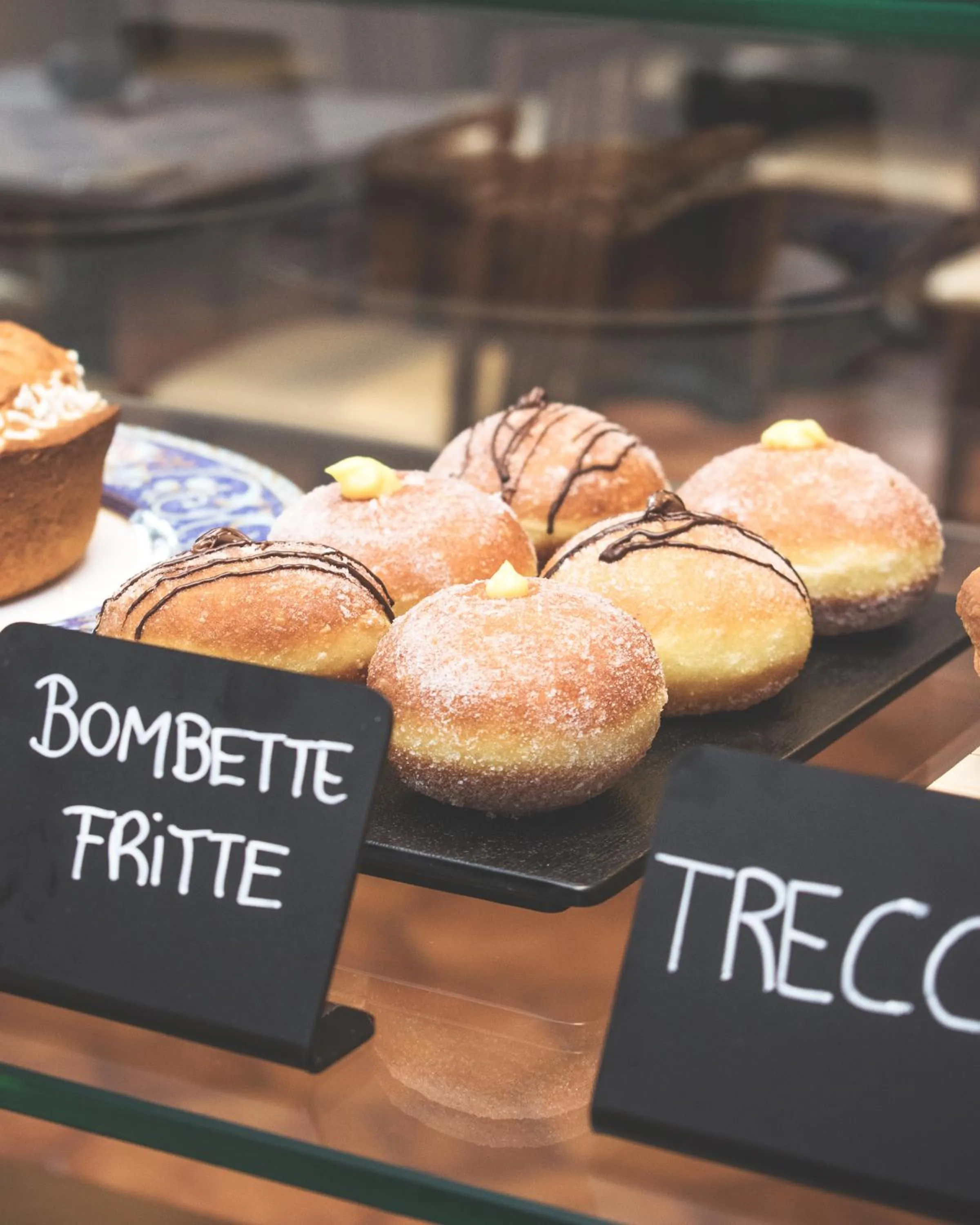 Food and drinks in Catignano Hotel