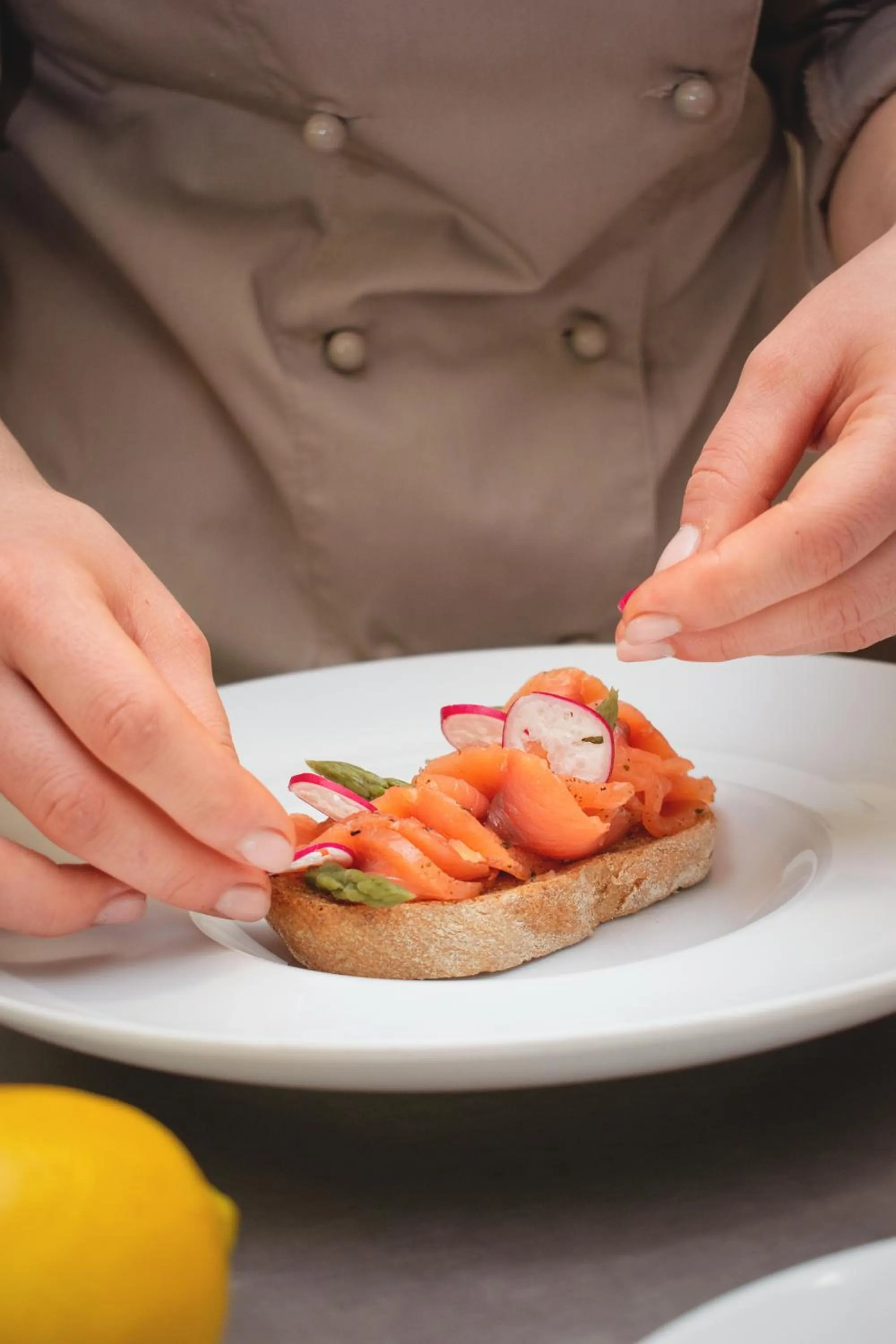 Restaurant/places to eat in Catignano Hotel