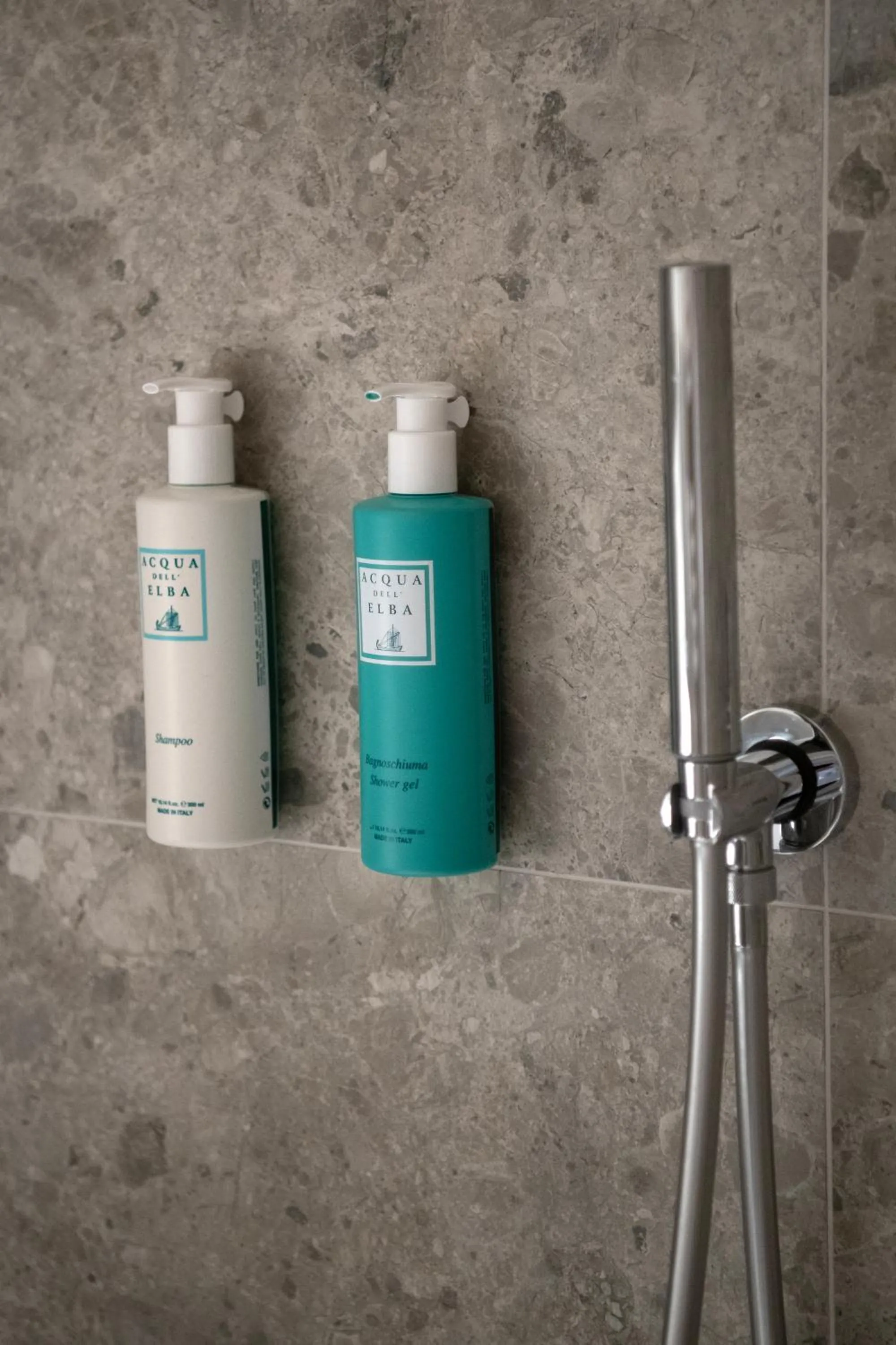 Shower in Catignano Hotel