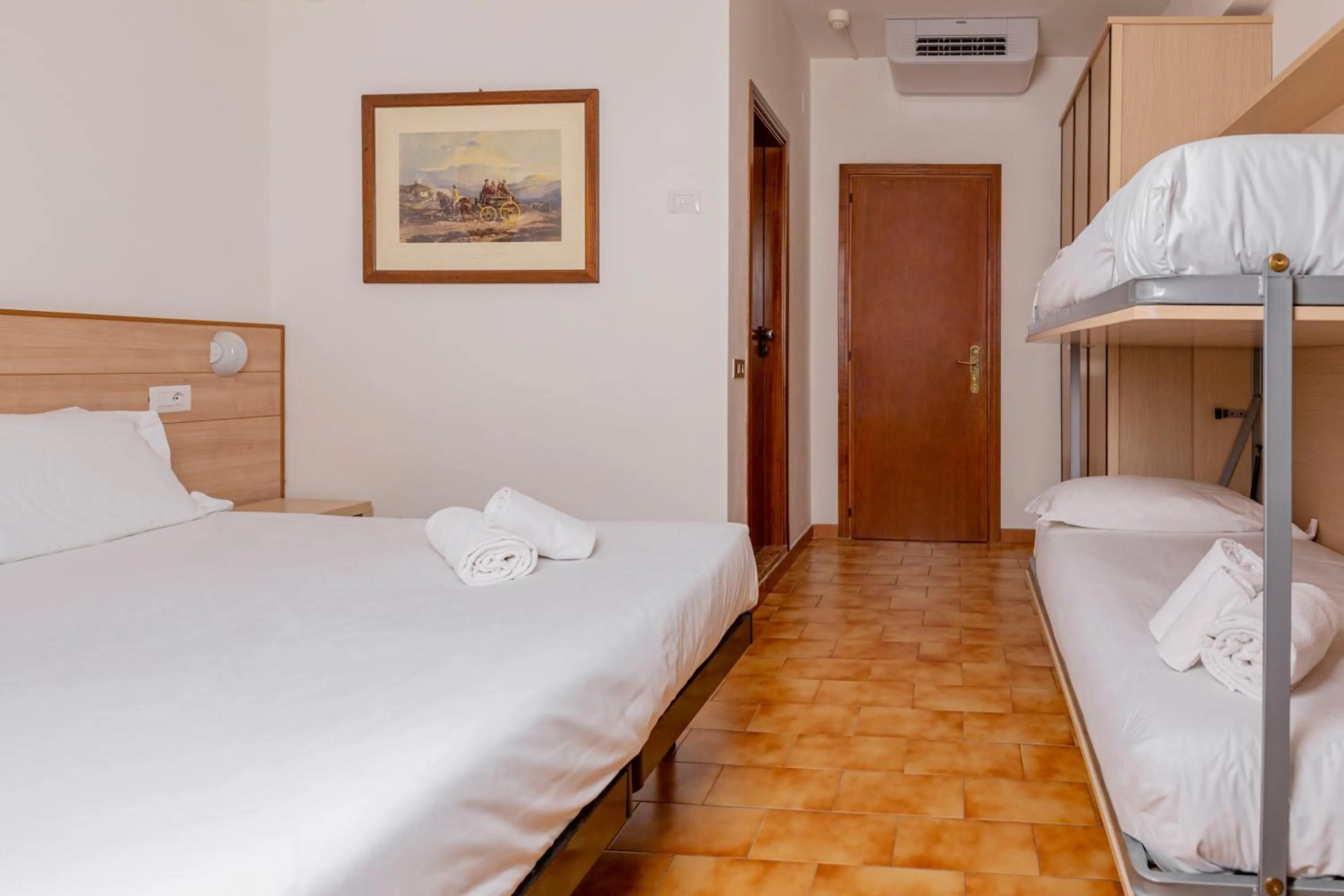 Bed in Catignano Hotel