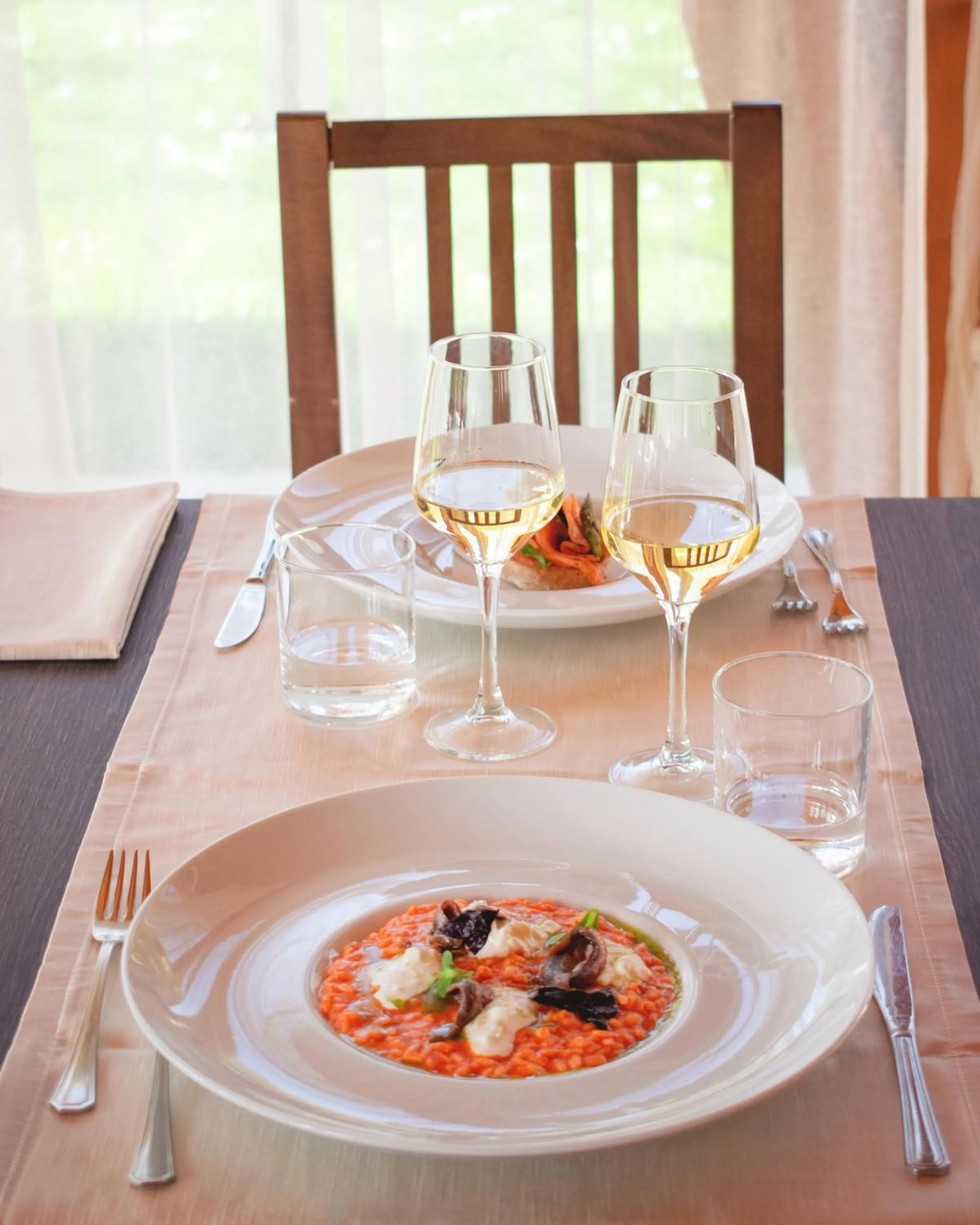 Restaurant/places to eat in Catignano Hotel