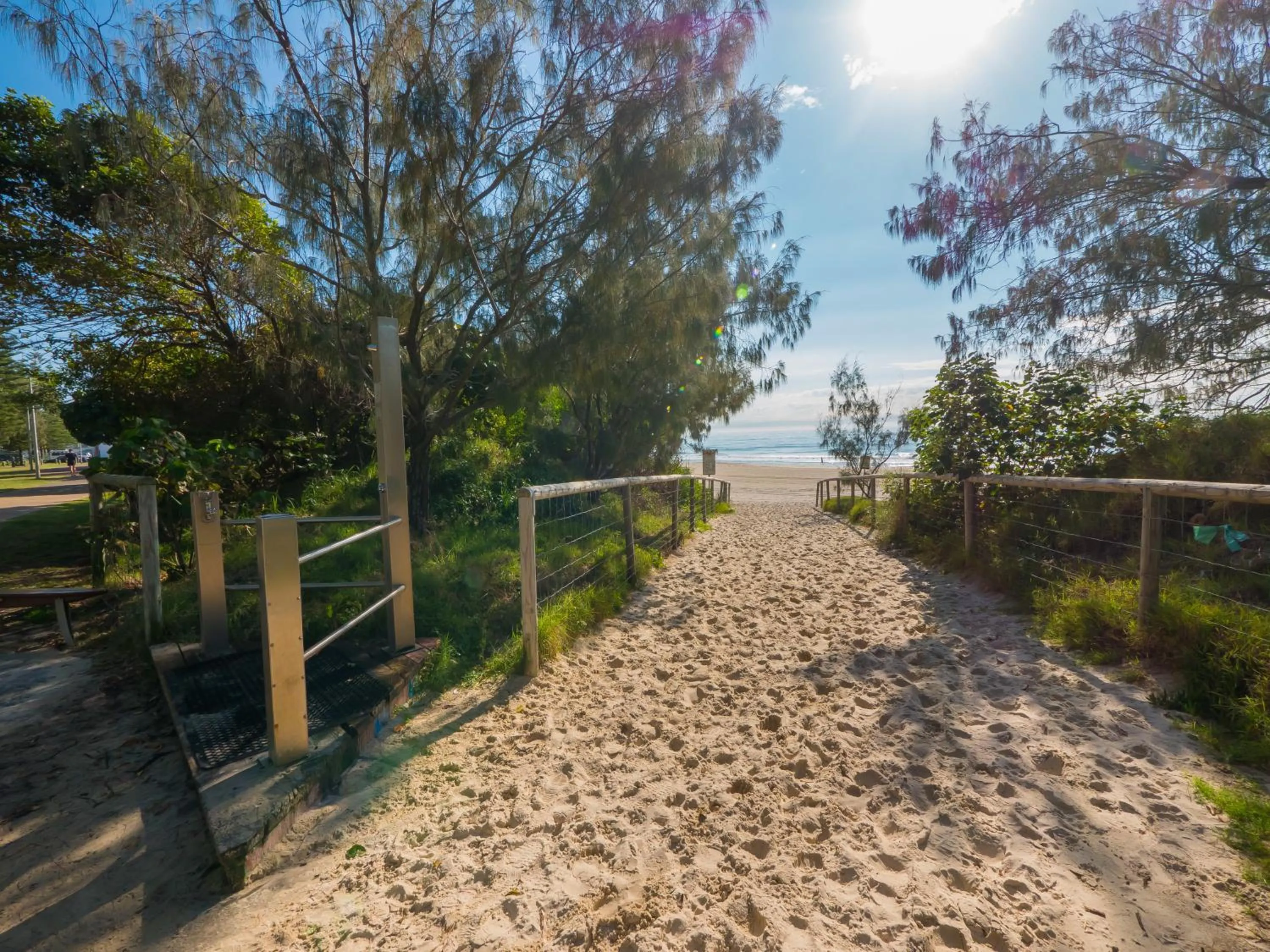 Beach in Burleigh Surf Apartments