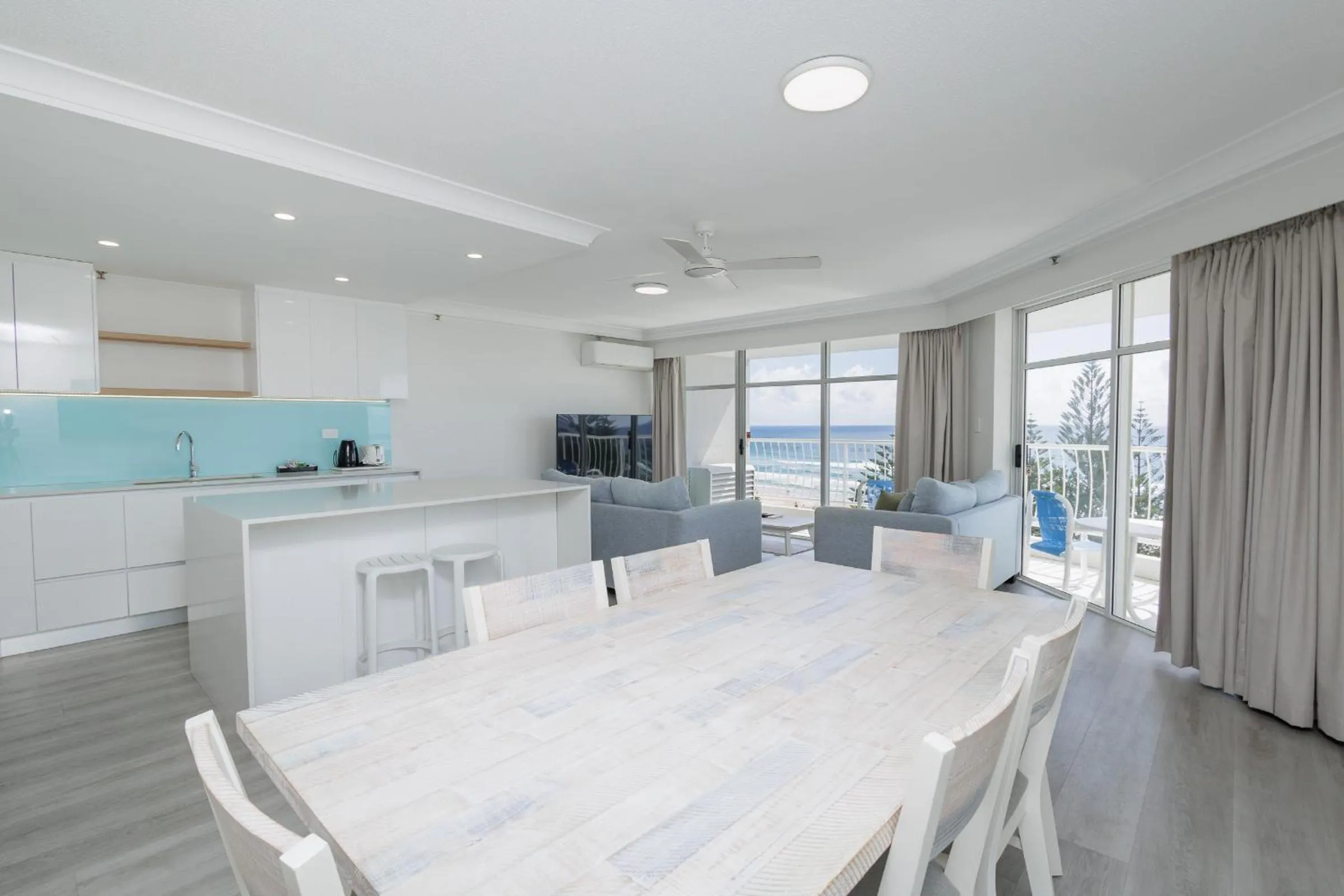 Burleigh Surf Apartments