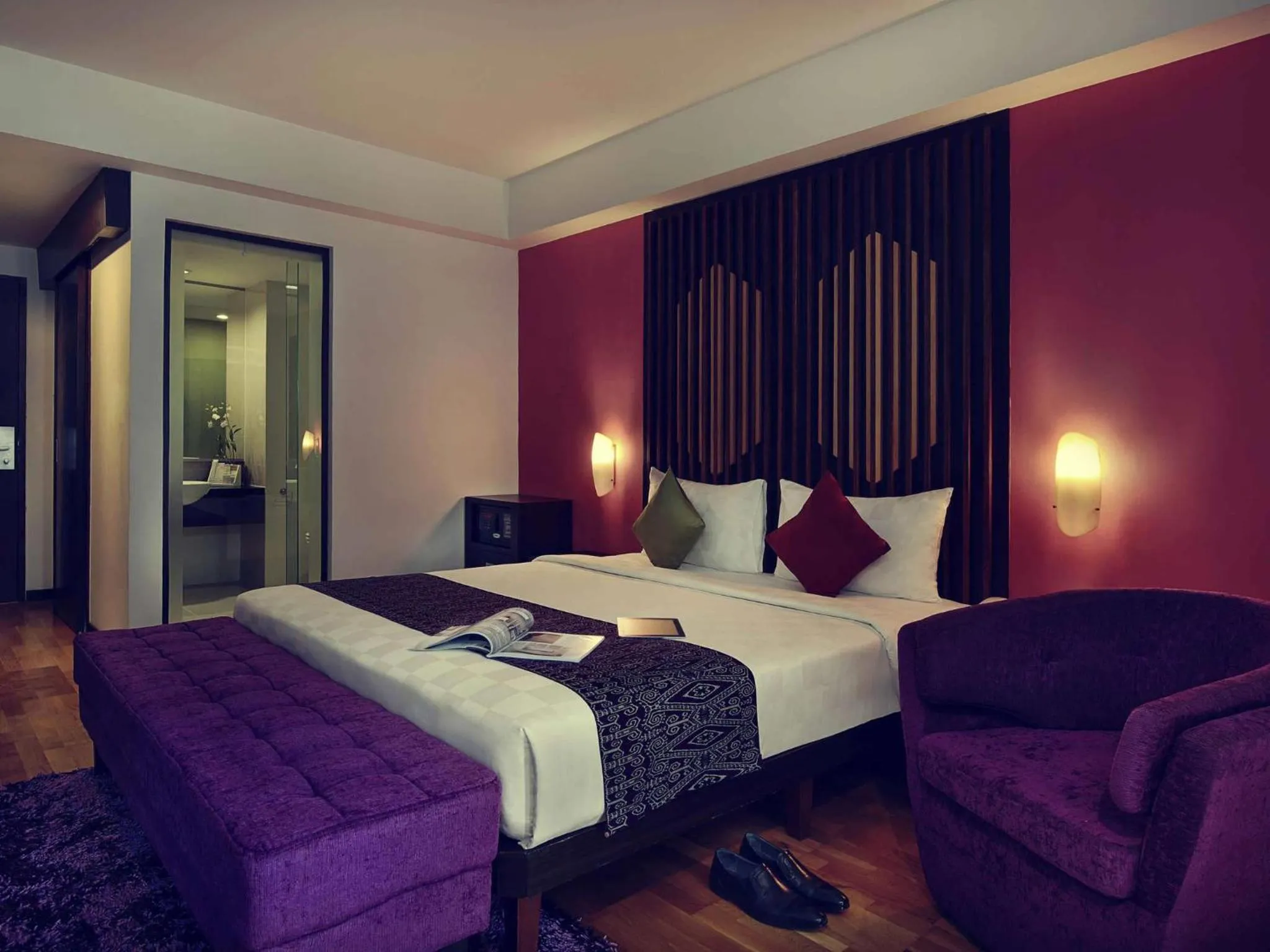 Bedroom, Bed in Mercure Pontianak City Center